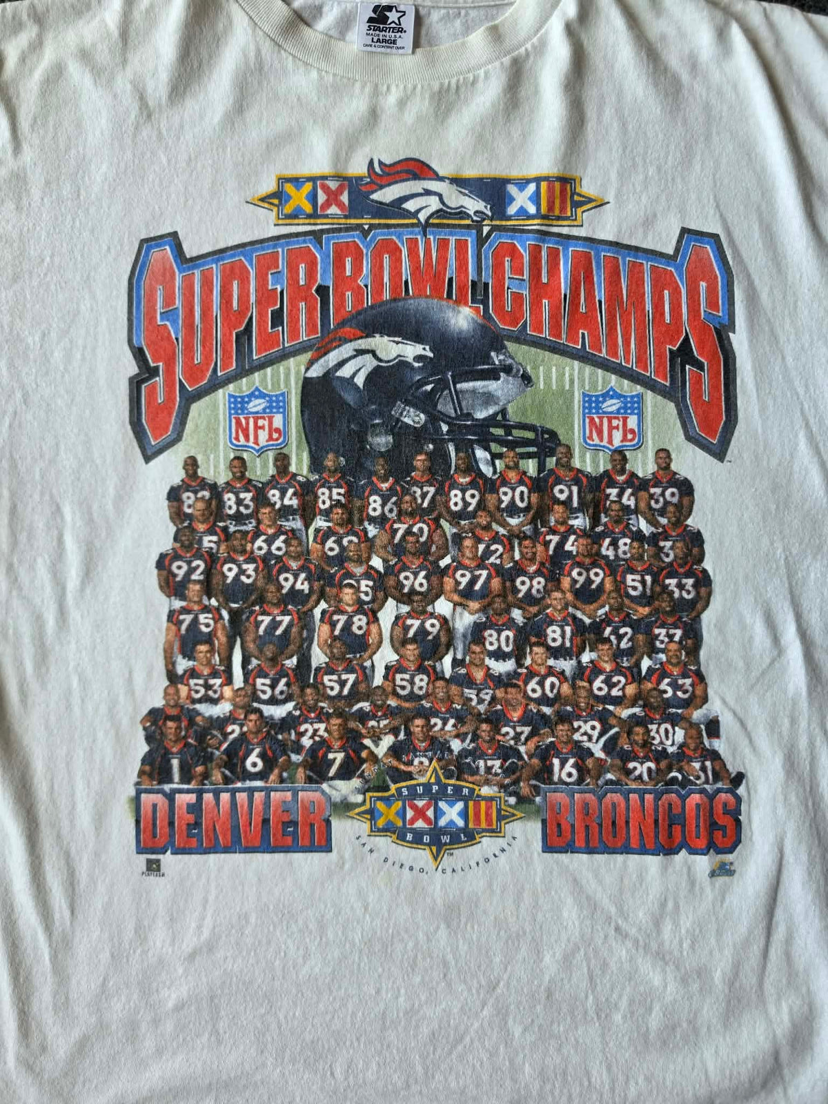 White Denver Broncos Super Bowl Shirt (L)