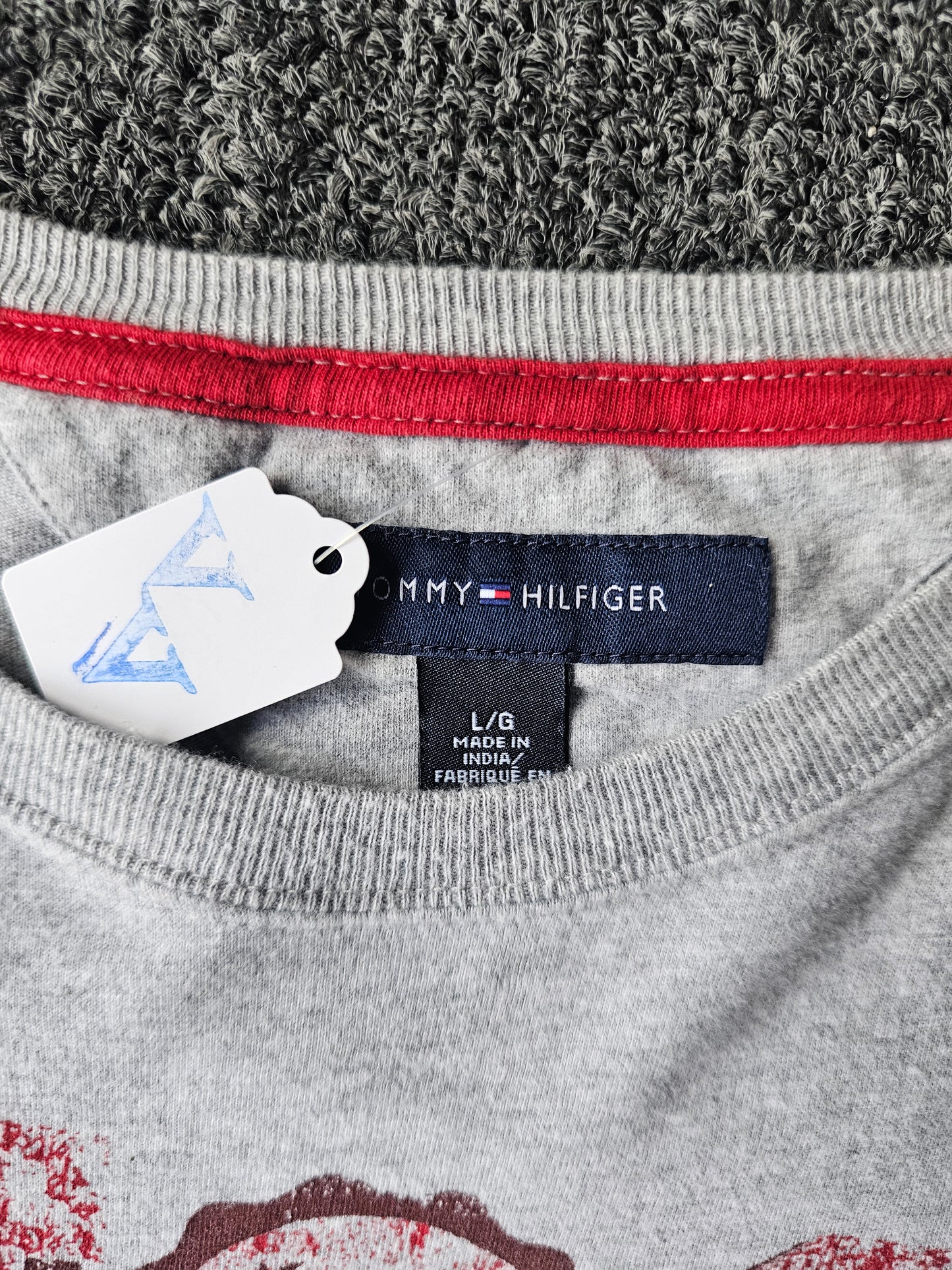 Tommy Hilfiger NYC 90s Tee (L)