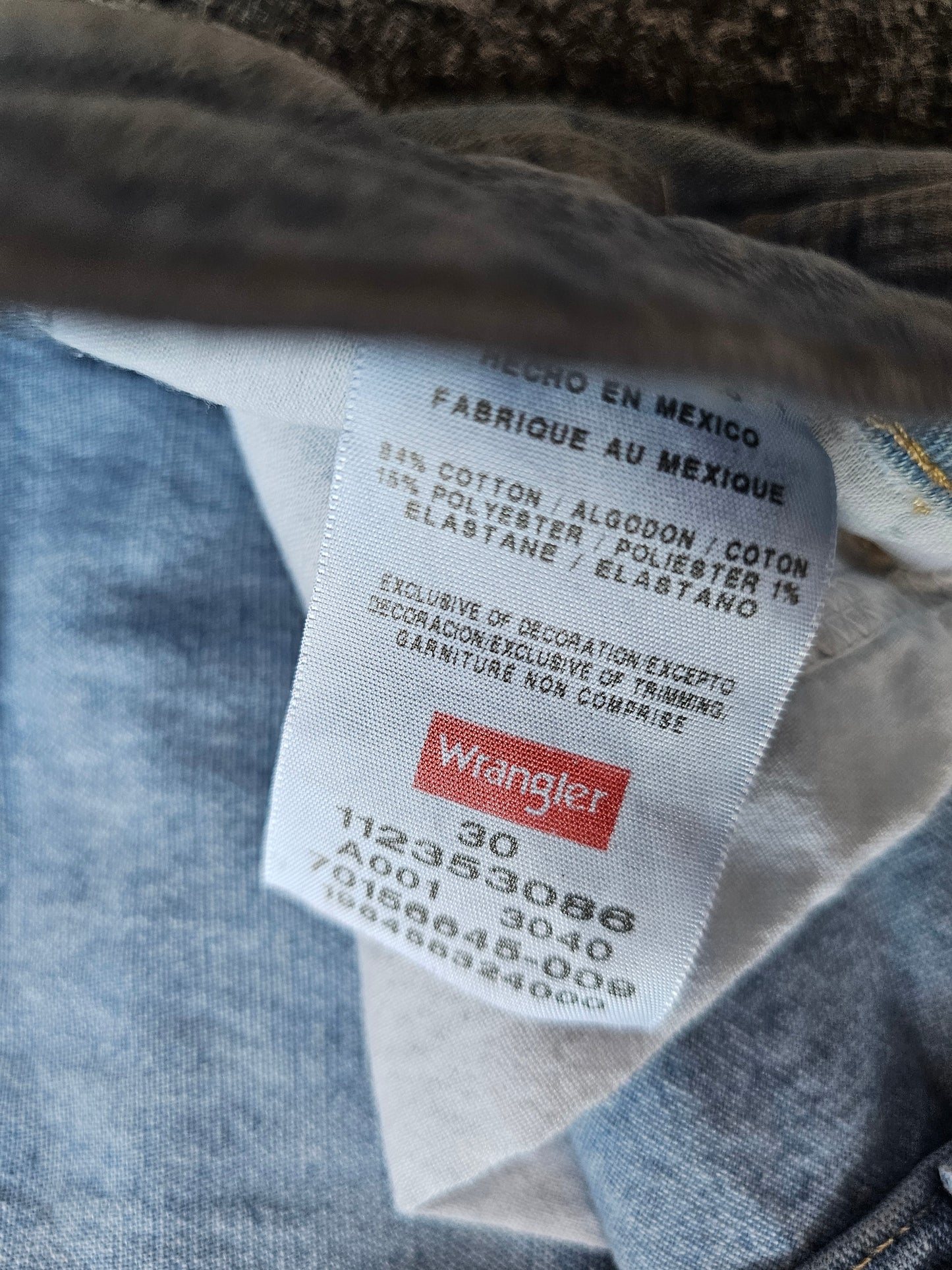 Wrangler Carpenter Denim Faded Jorts (30)