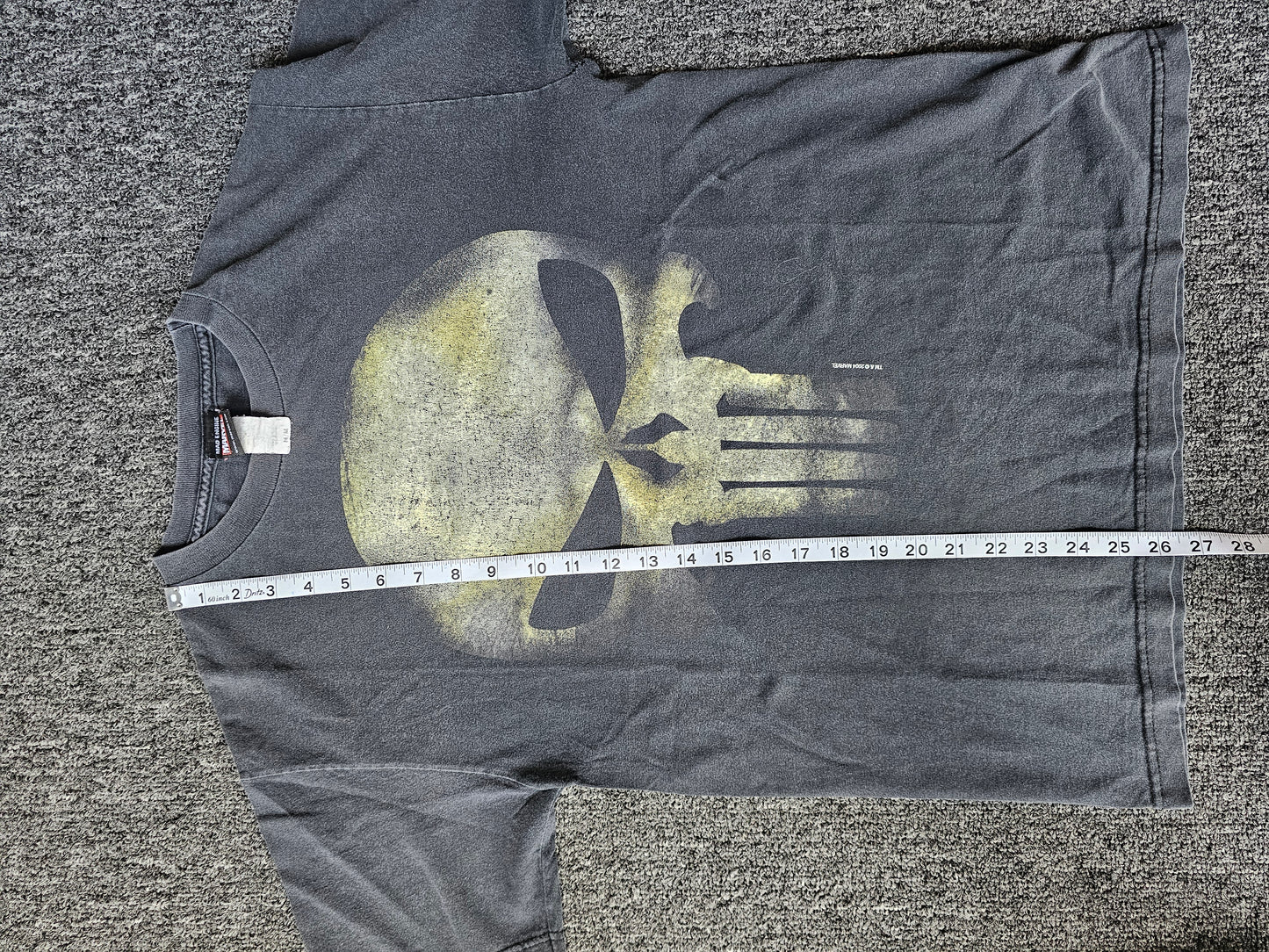 2004 Punisher Marvel Fader Tee (M)
