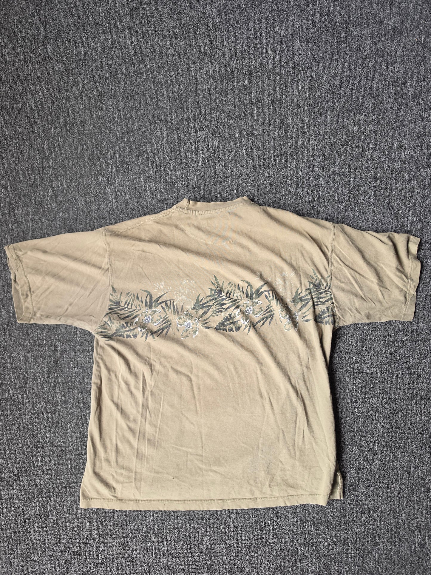 Surf Style Flower Tee (XL)