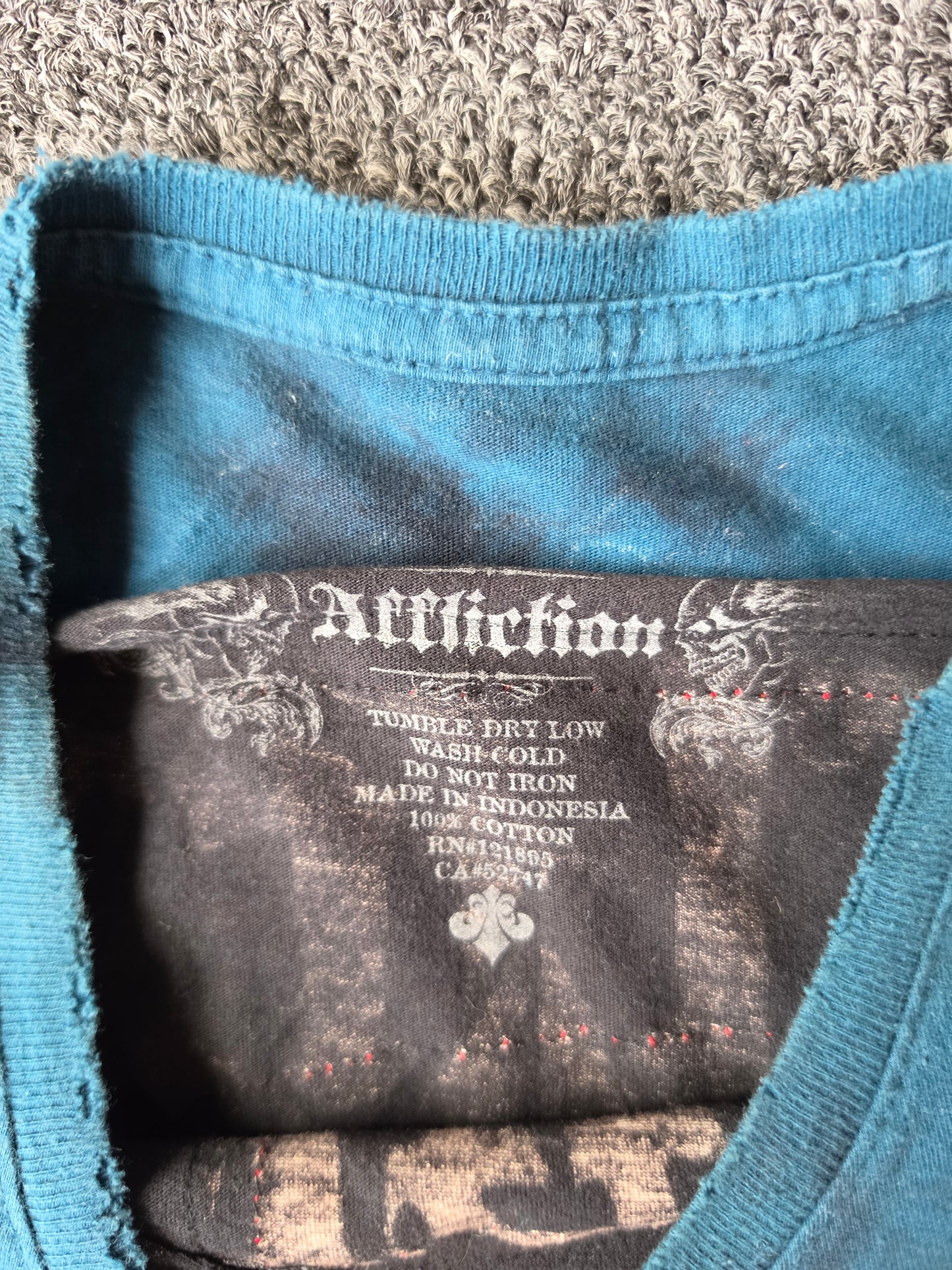 Affliction Live Fast Skull & Wings (M)