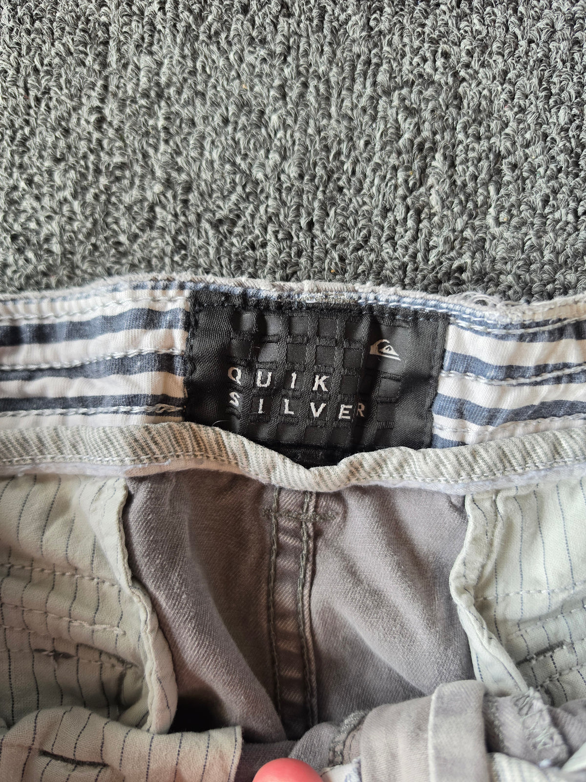 Quicksilver Cargo Shorts (32)