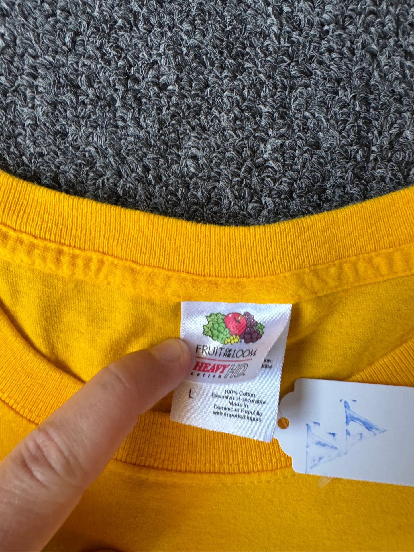Yellow Missouri Tigers XXL Shirt (L)