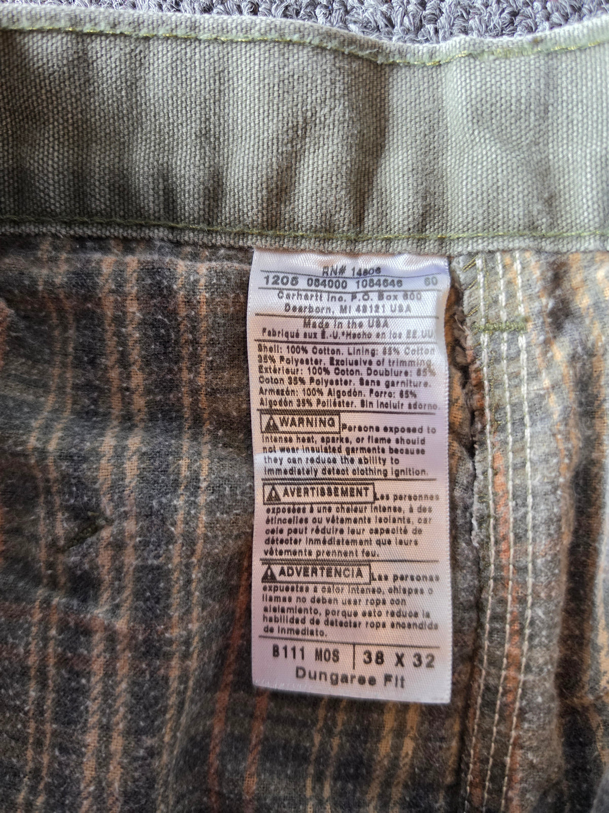 Green Insulated Carhartt Pants (38/32)