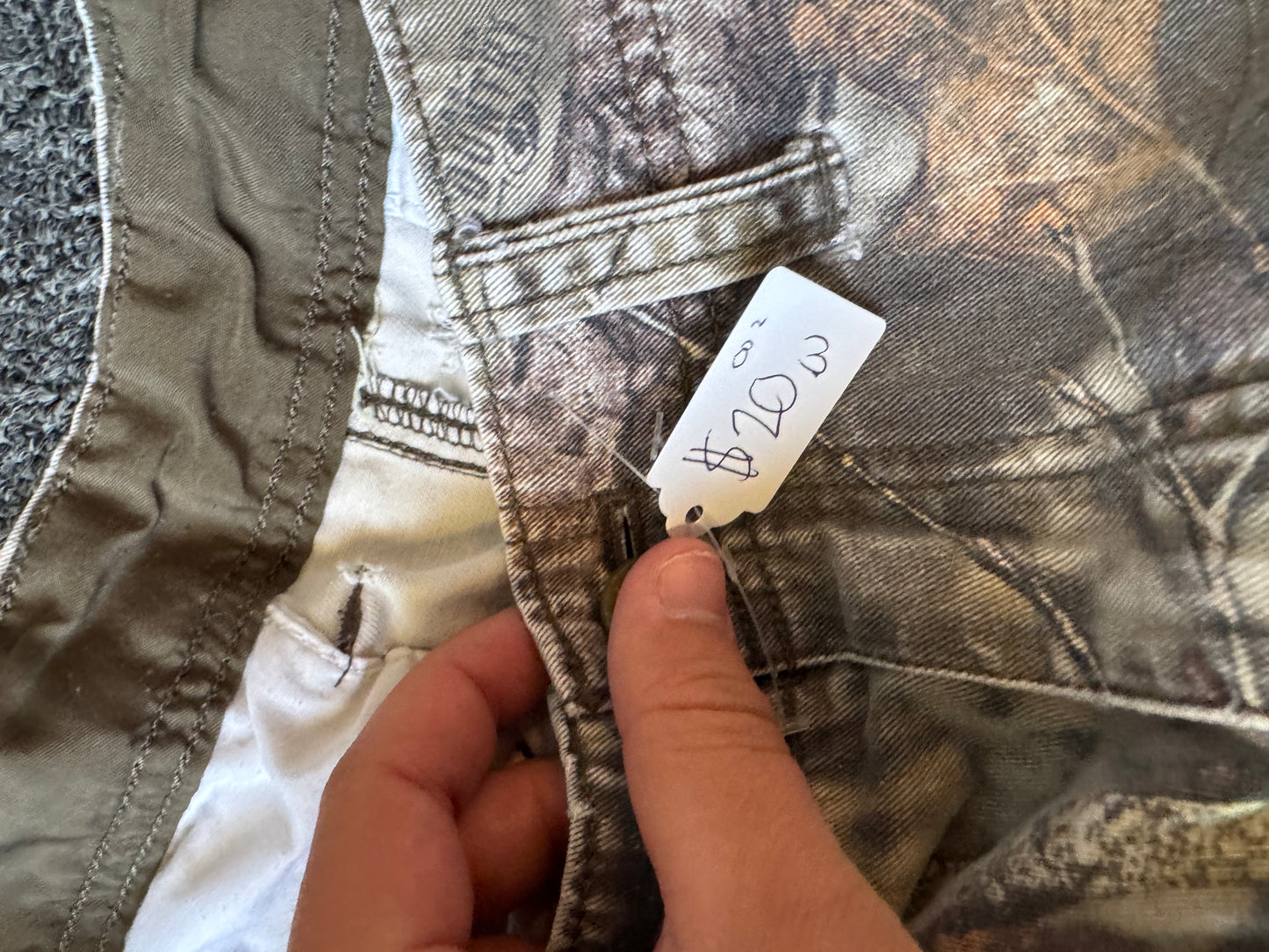 Distressed Camo Cargo Shorts (34)