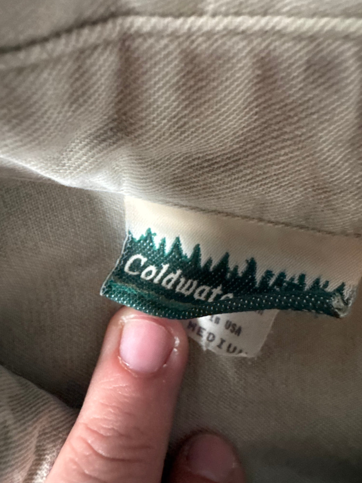 Tan Wolf Nature Flannel Long Sleeve (M)