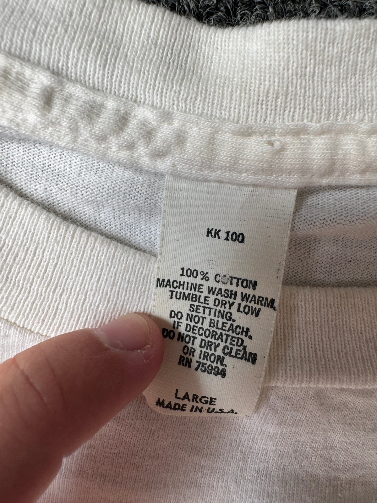 White 90s Chicago Blackhawks NHL Shirt (L)