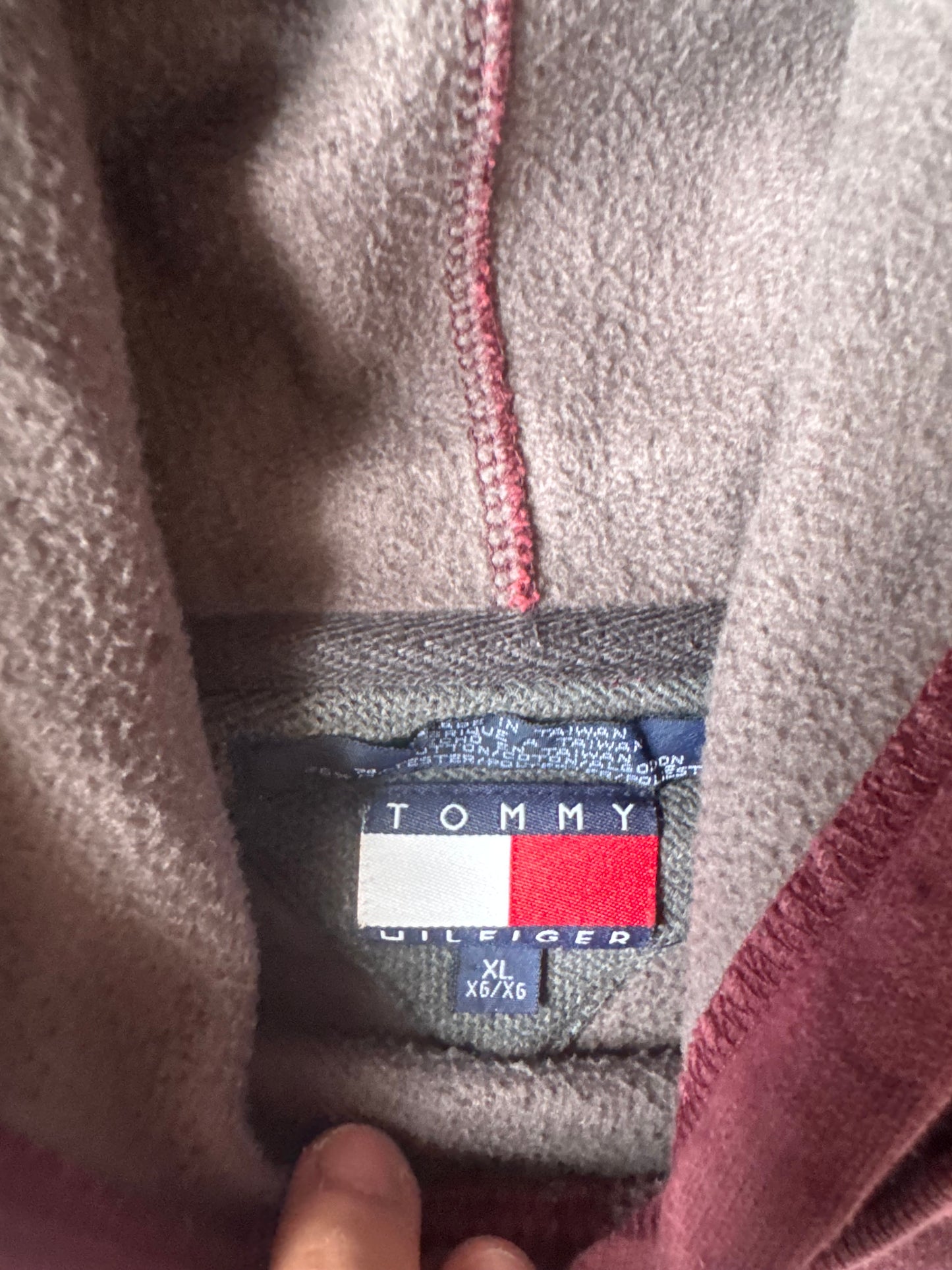 Maroon Tommy Hilfiger Hoodie (XL)