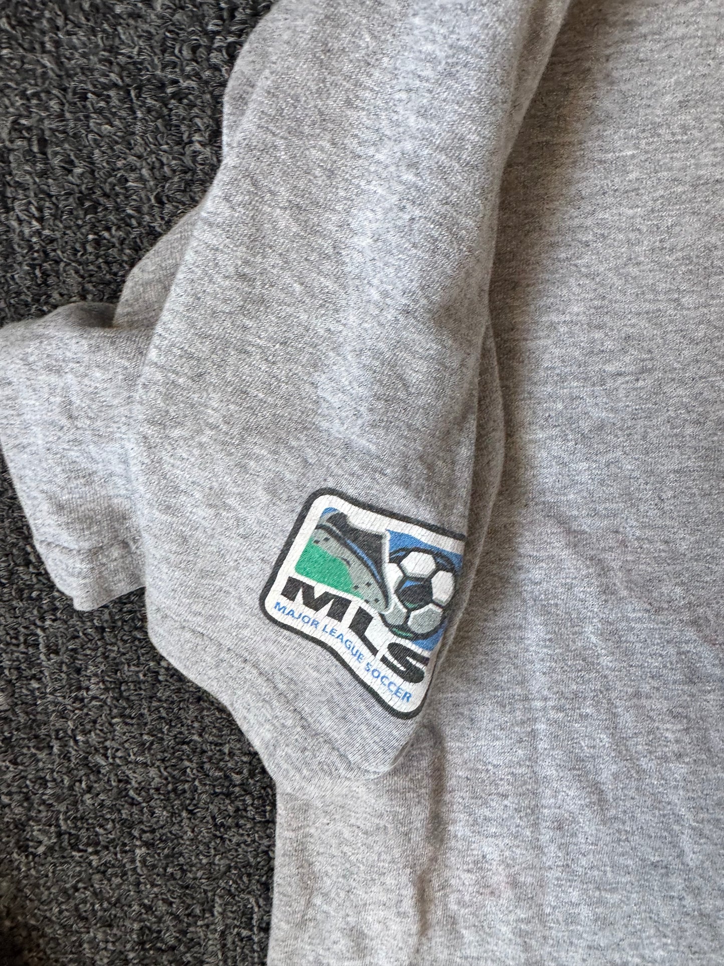Grey 90s Nike San Jose Earthquakes Soccer Shirt (L)