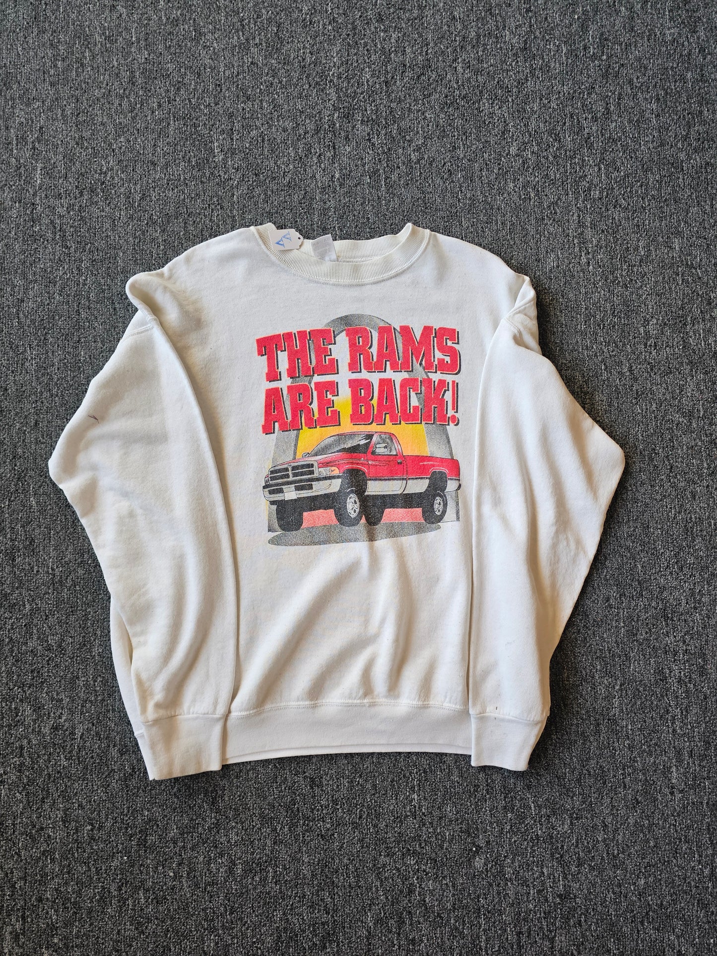 Dodge Ram Truck 90s White Crew (XL fits like L)