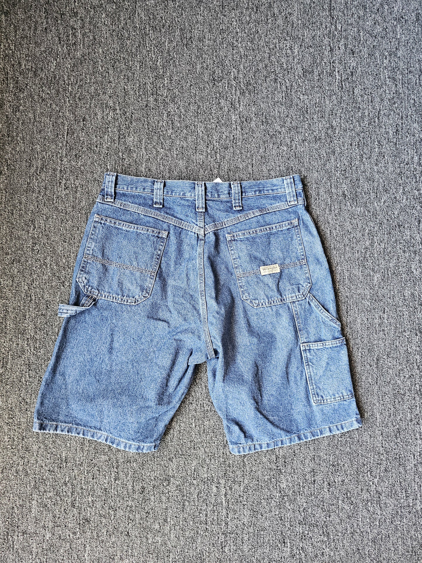 Wrangler Relaxed Fit Denim Jorts (34)