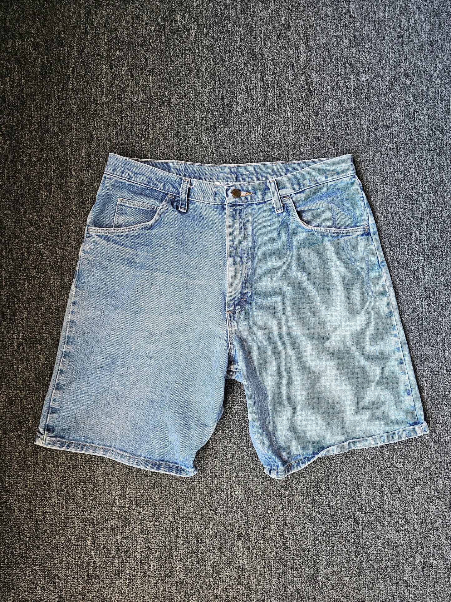 Wrangler Relaxed Fit Denim Jorts (36)