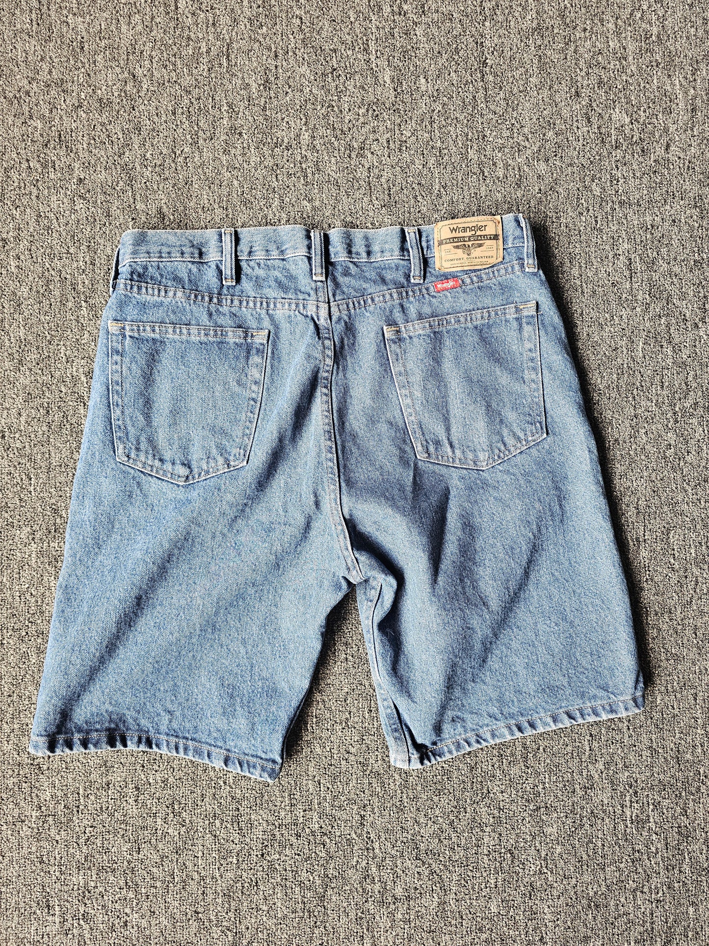 Wrangler Relaxed Fit Denim Jorts (36)