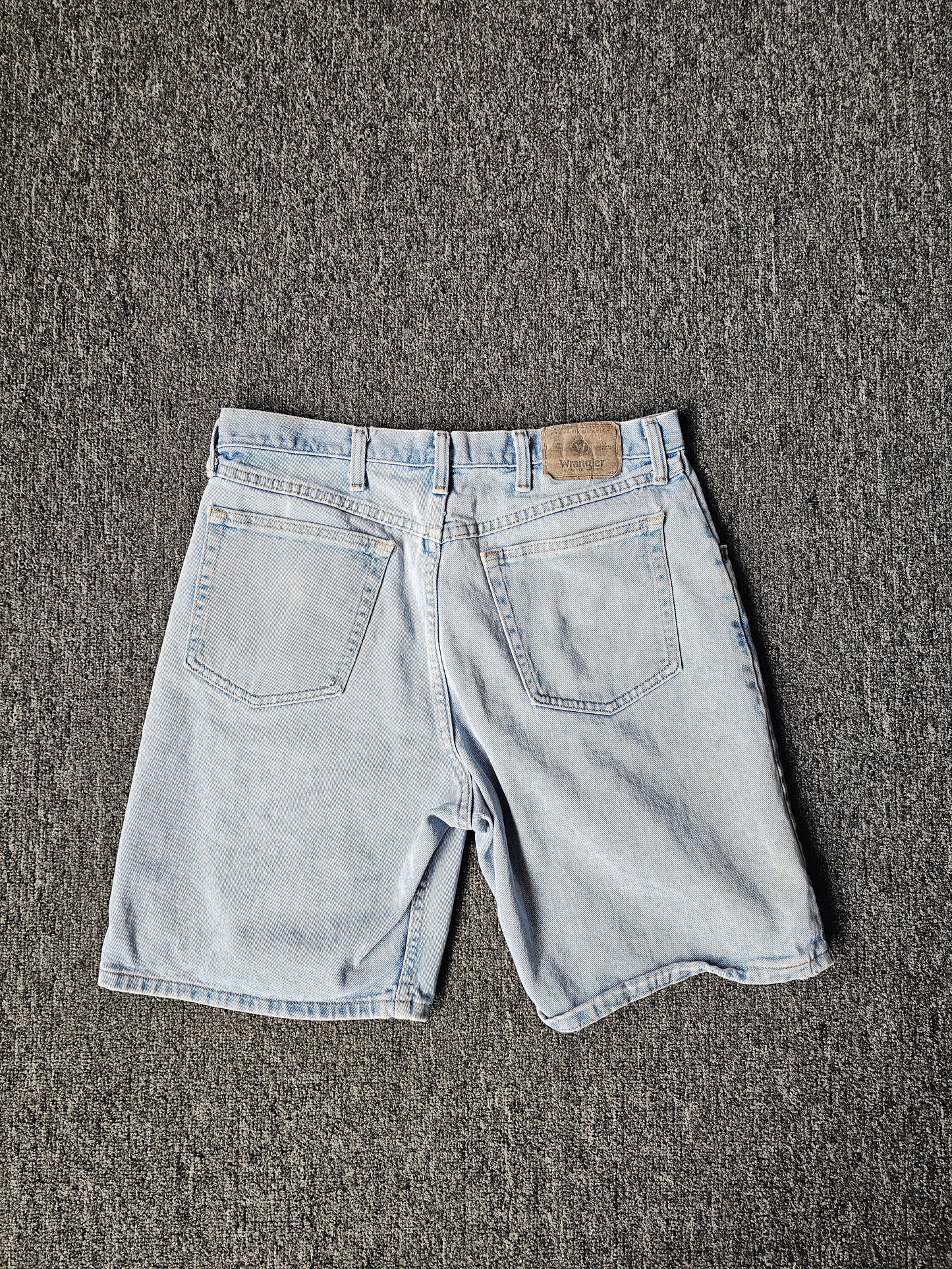 Wrangler Relaxed Fit Denim Jorts (34)