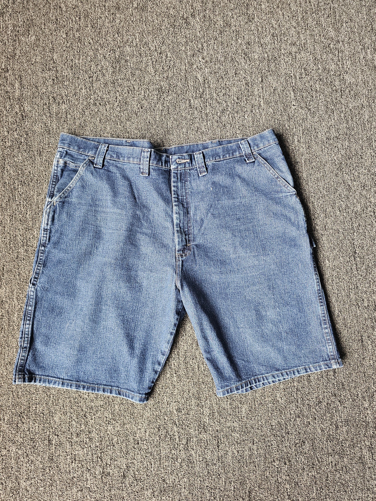 Wrangler Carpenter Denim Jorts (44)
