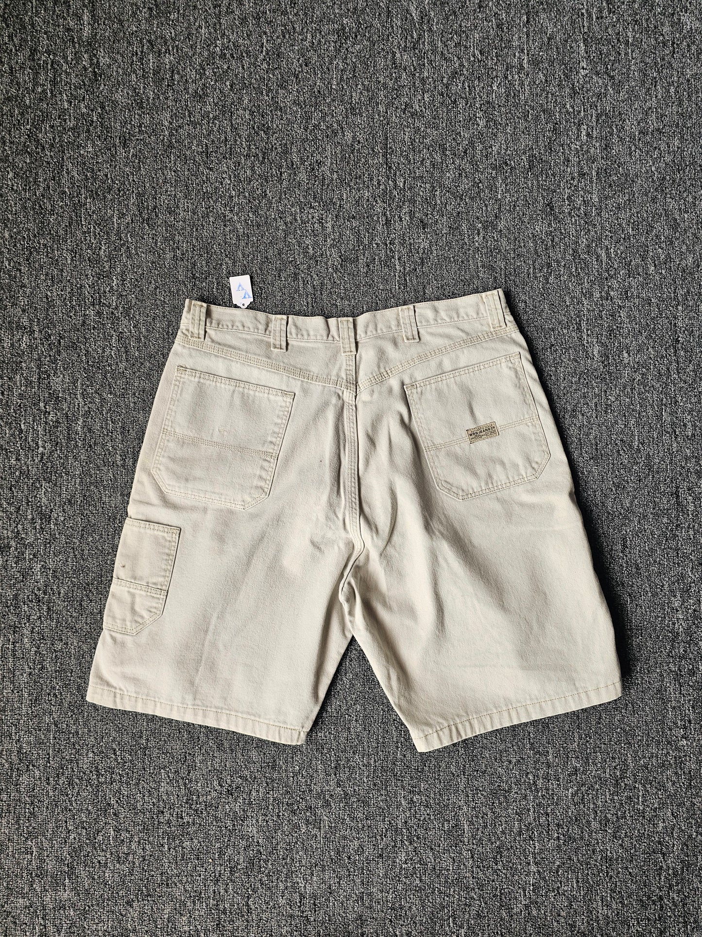 Wrangler Khaki Chino Shorts (38)