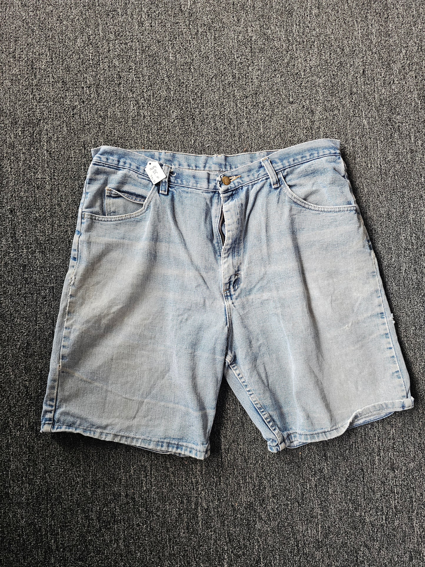 Wrangler Relaxed Fit Denim Jorts (38)
