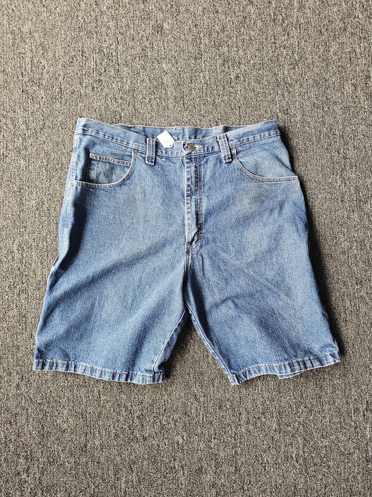 Wrangler Carpenter Denim Jorts (36)