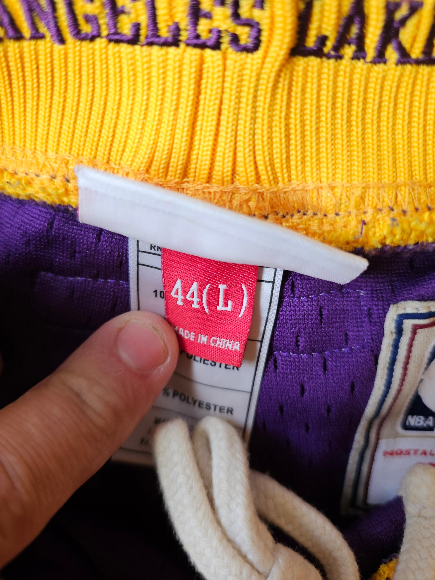 Los Angeles Lakers Embroidered NBA Shorts with Pockets (44)