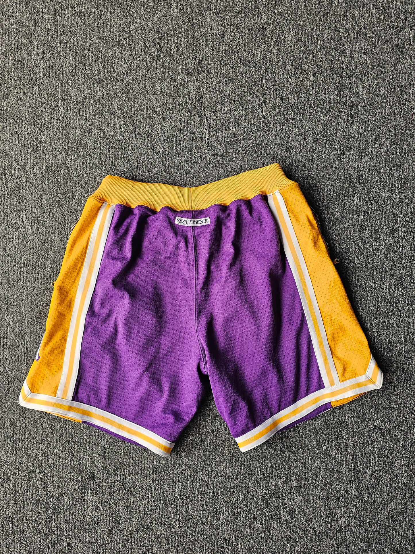 Los Angeles Lakers Embroidered NBA Shorts with Pockets (44)