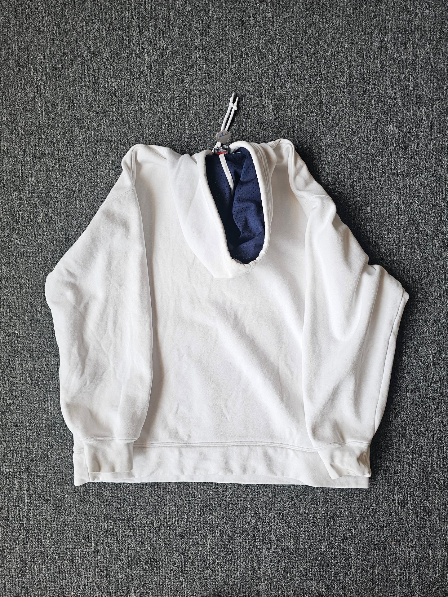 Illinois Center Swoosh Embroidered Nike (M - Fits like L)