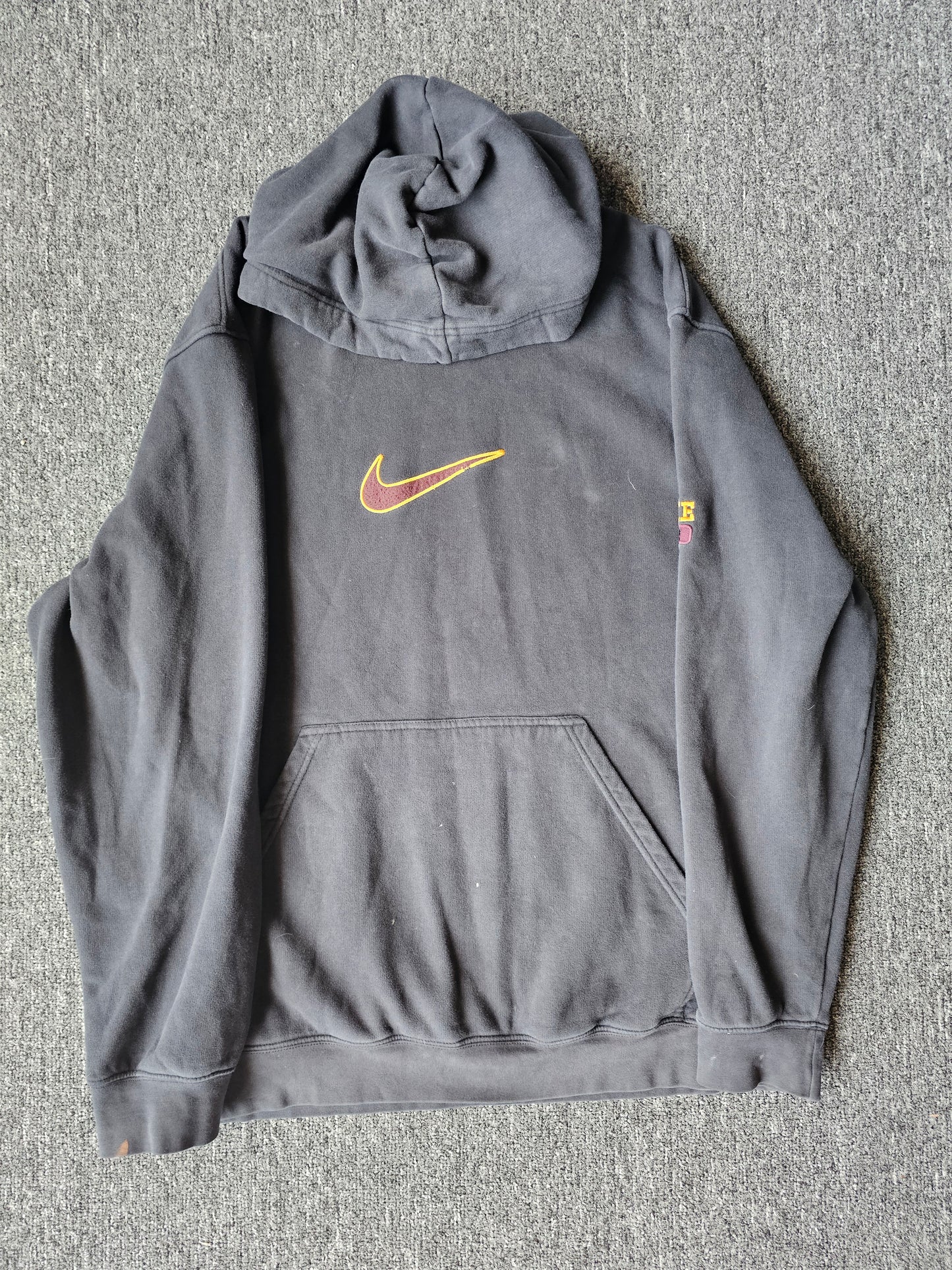 Nike Faded Silver Tag Y2K Hoody (XXL)