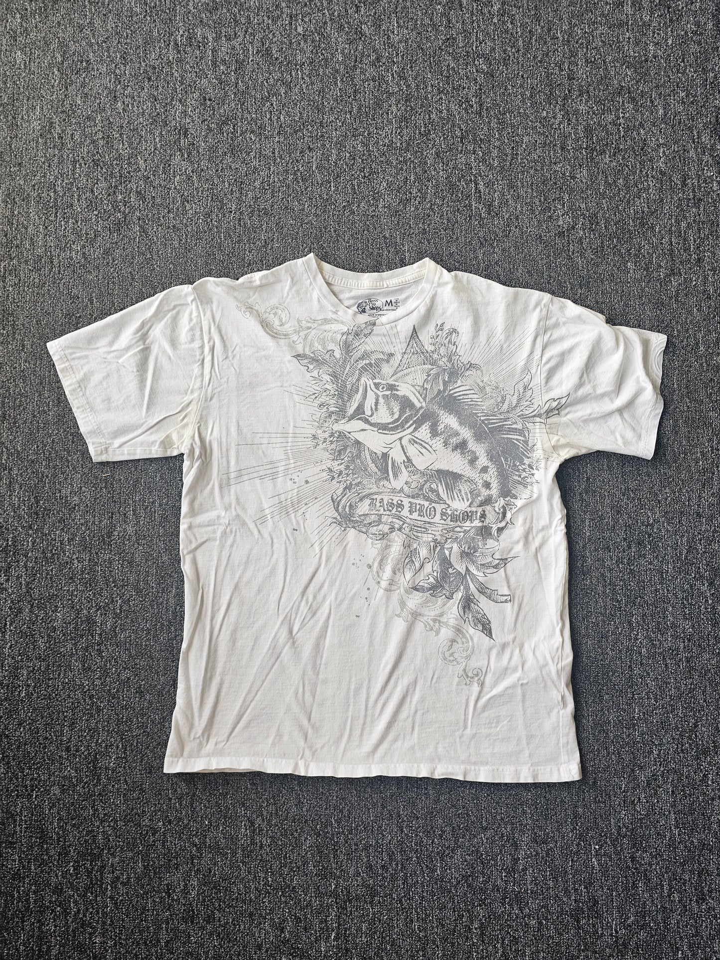 Bass Pro Shops Y2K Fish Tee (M)