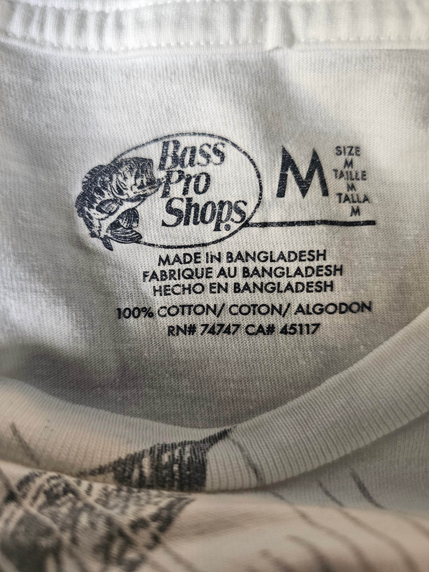 Bass Pro Shops Y2K Fish Tee (M)