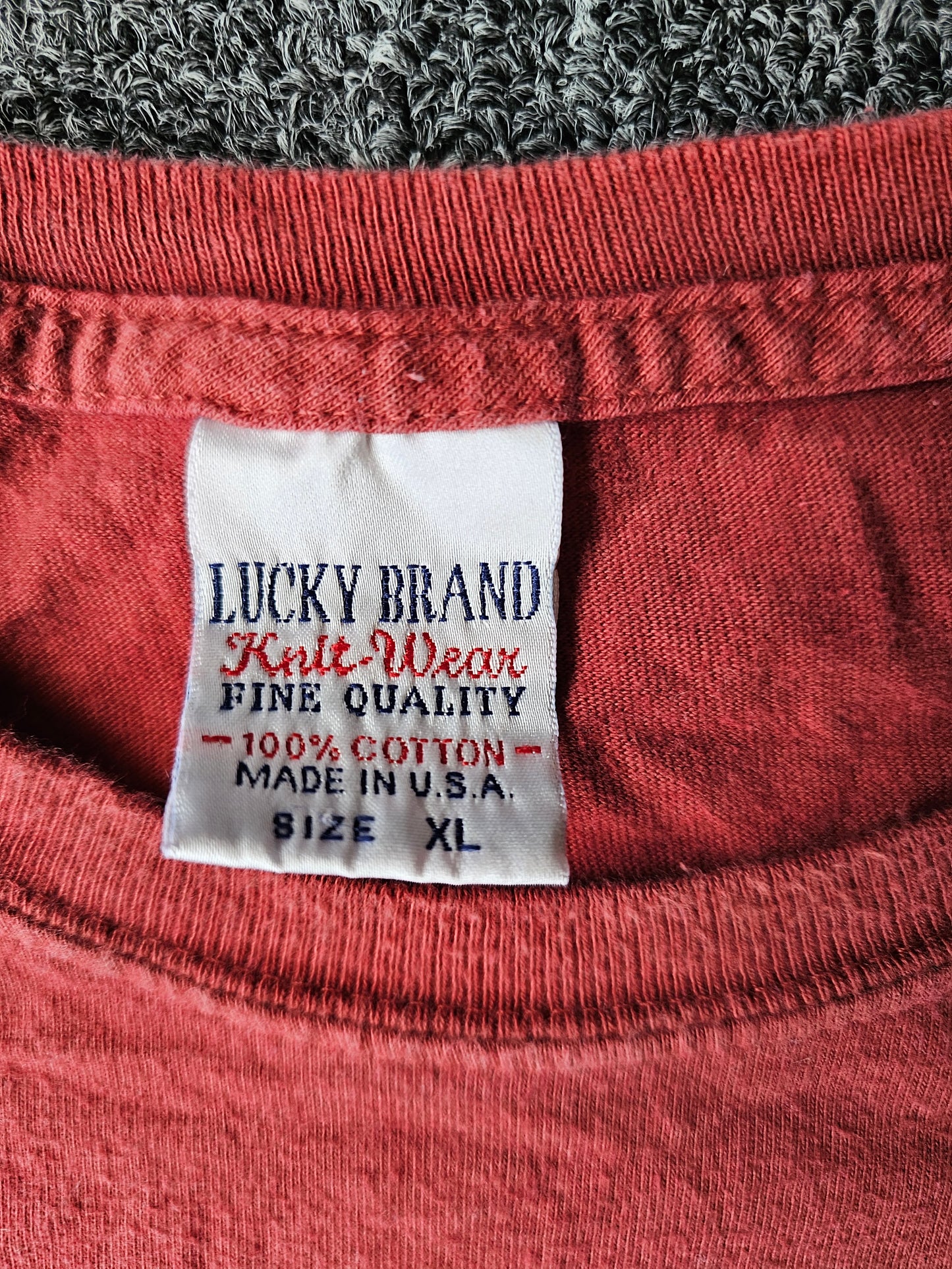 Lucky Brand Dungarees Faded Y2K Red Tee (XL)
