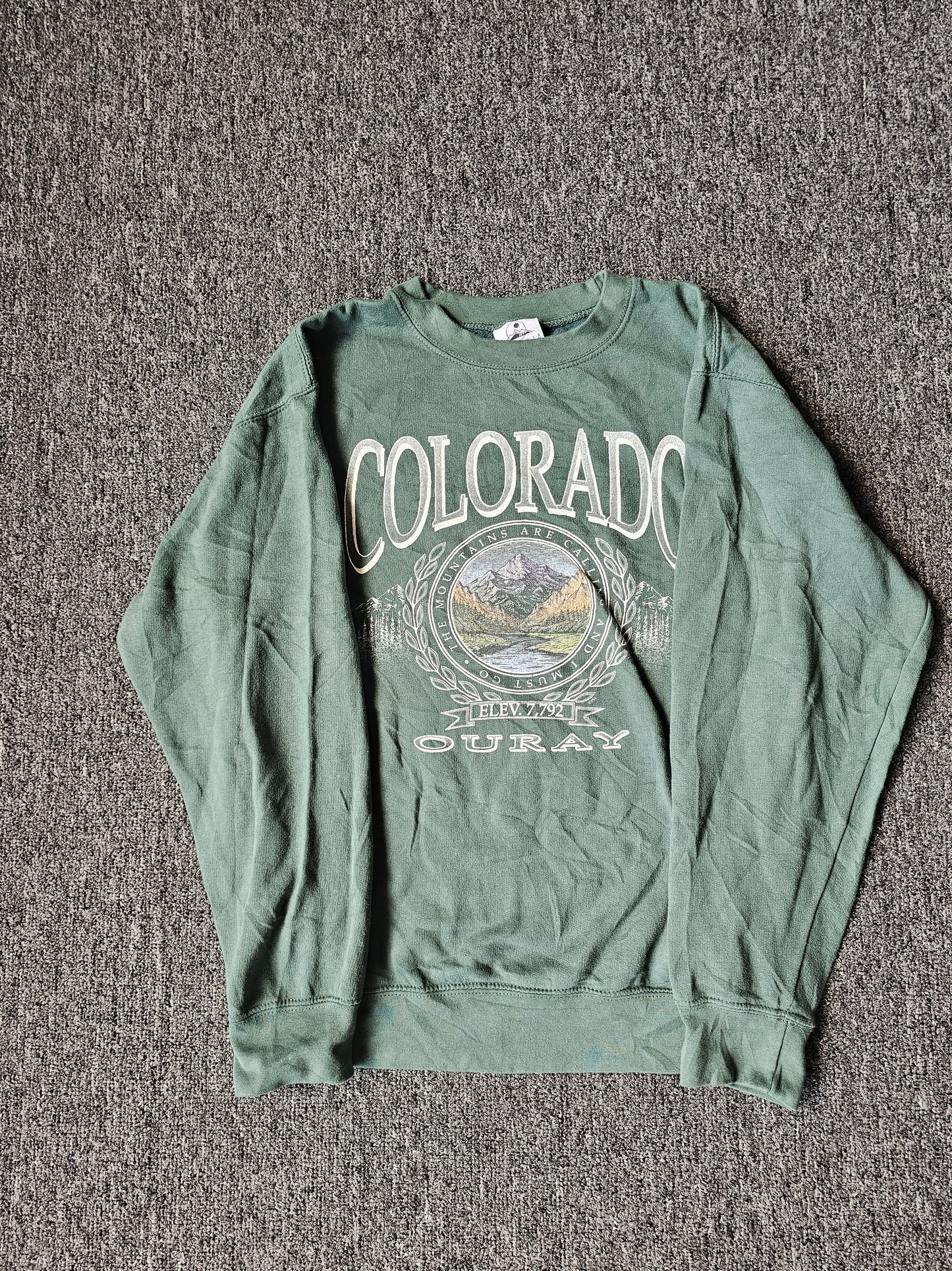 Green Prairie Mountain Colorado 90s Nature Crew (S)