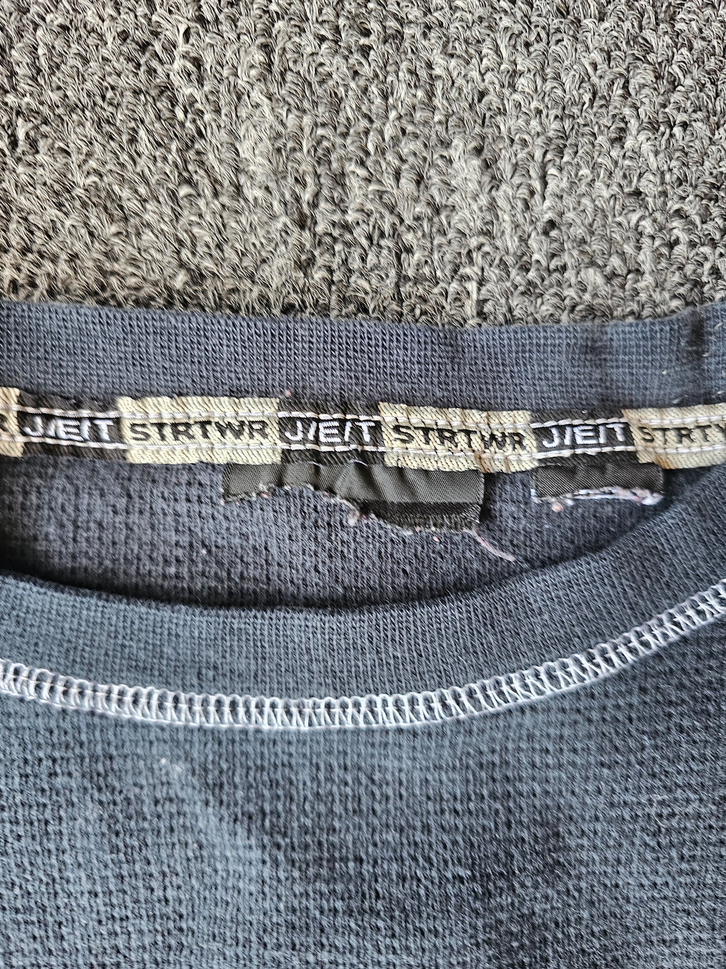 Dragon Y2K Long Sleeve Distressed Thermal (M)