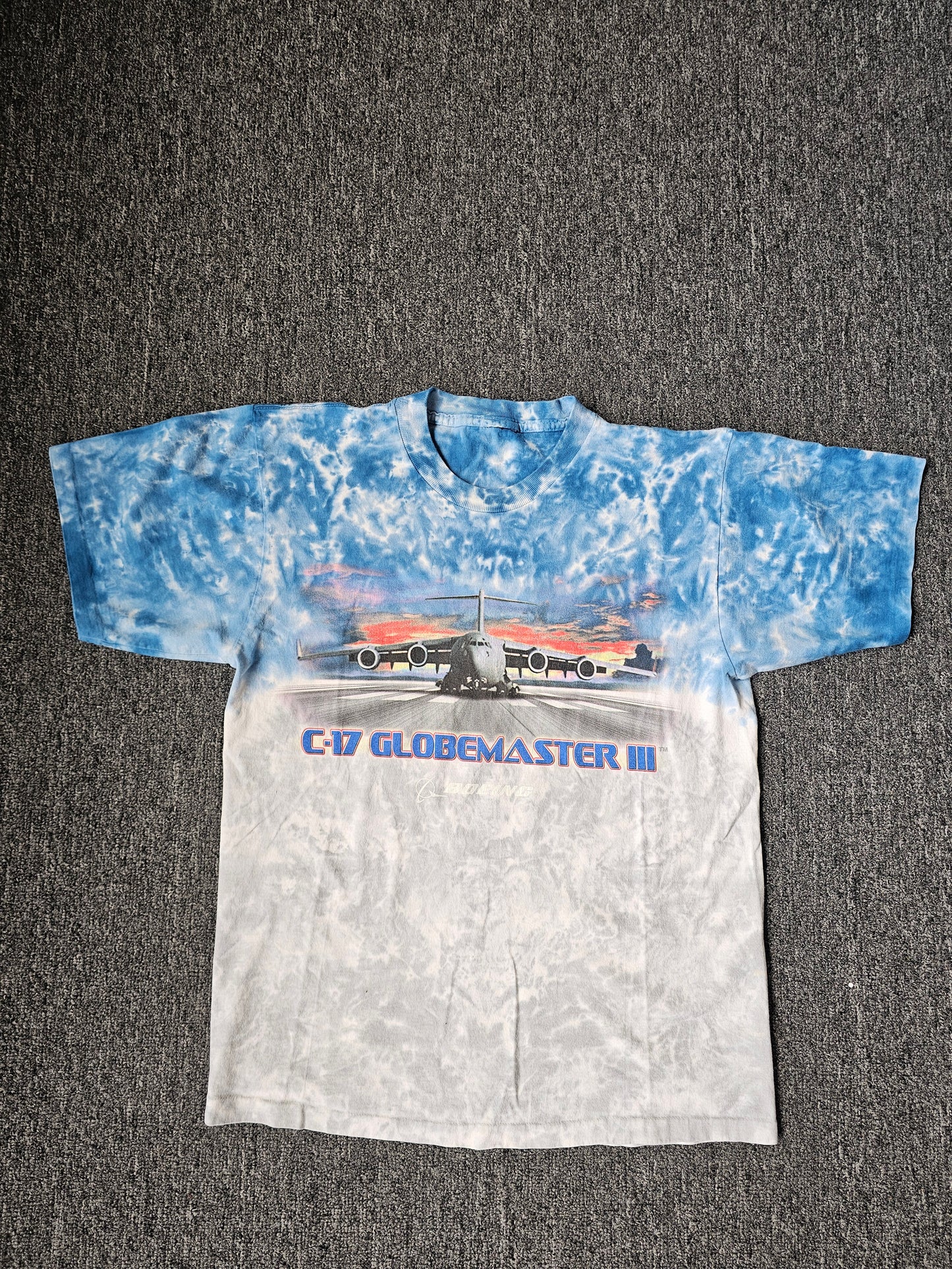 Liquid Blue 17 Globemaster III Airplane 90s Tie Dye Tee (XL)