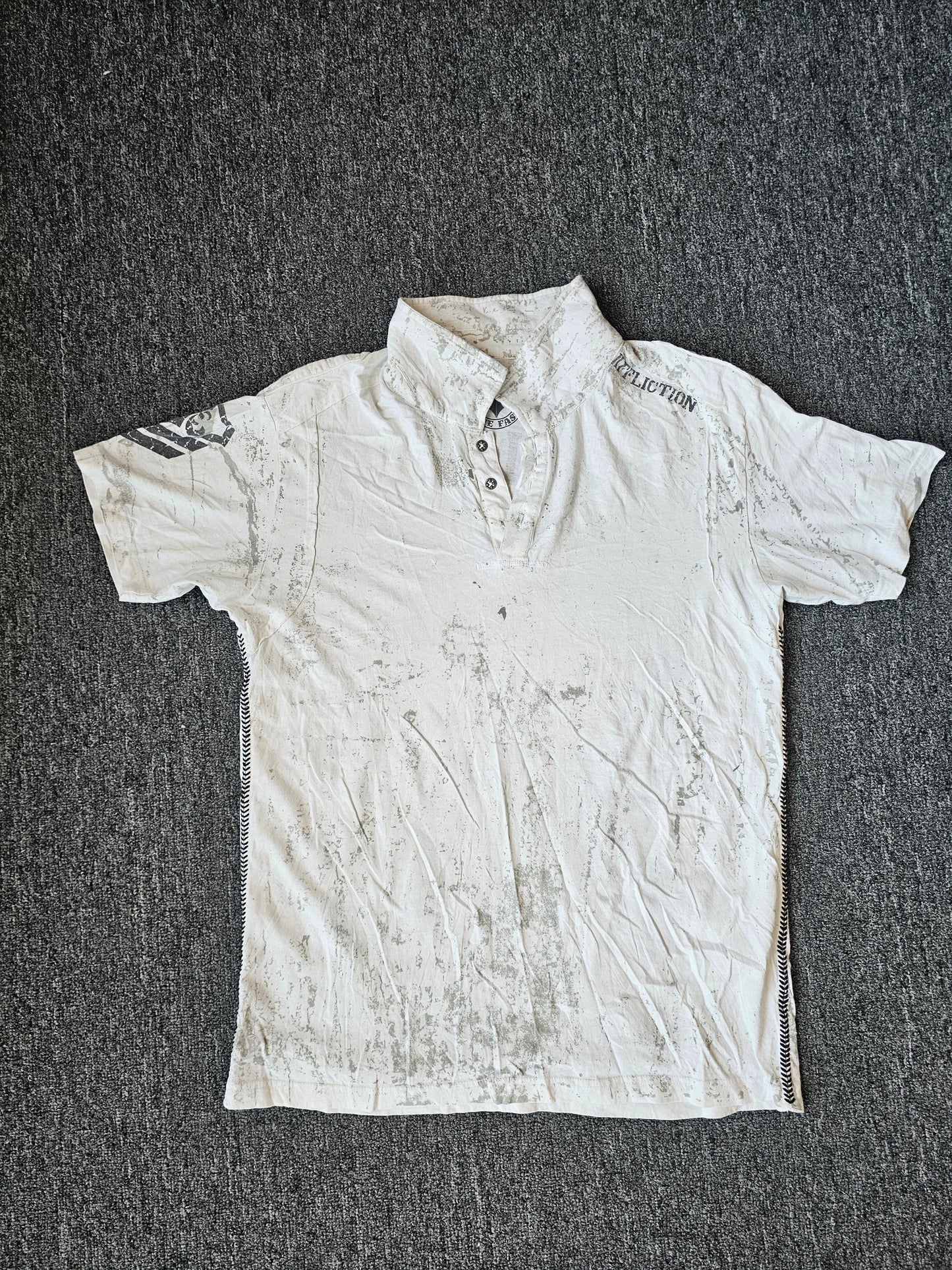Affliction Y2K Collared & Distressed Tee (XL)