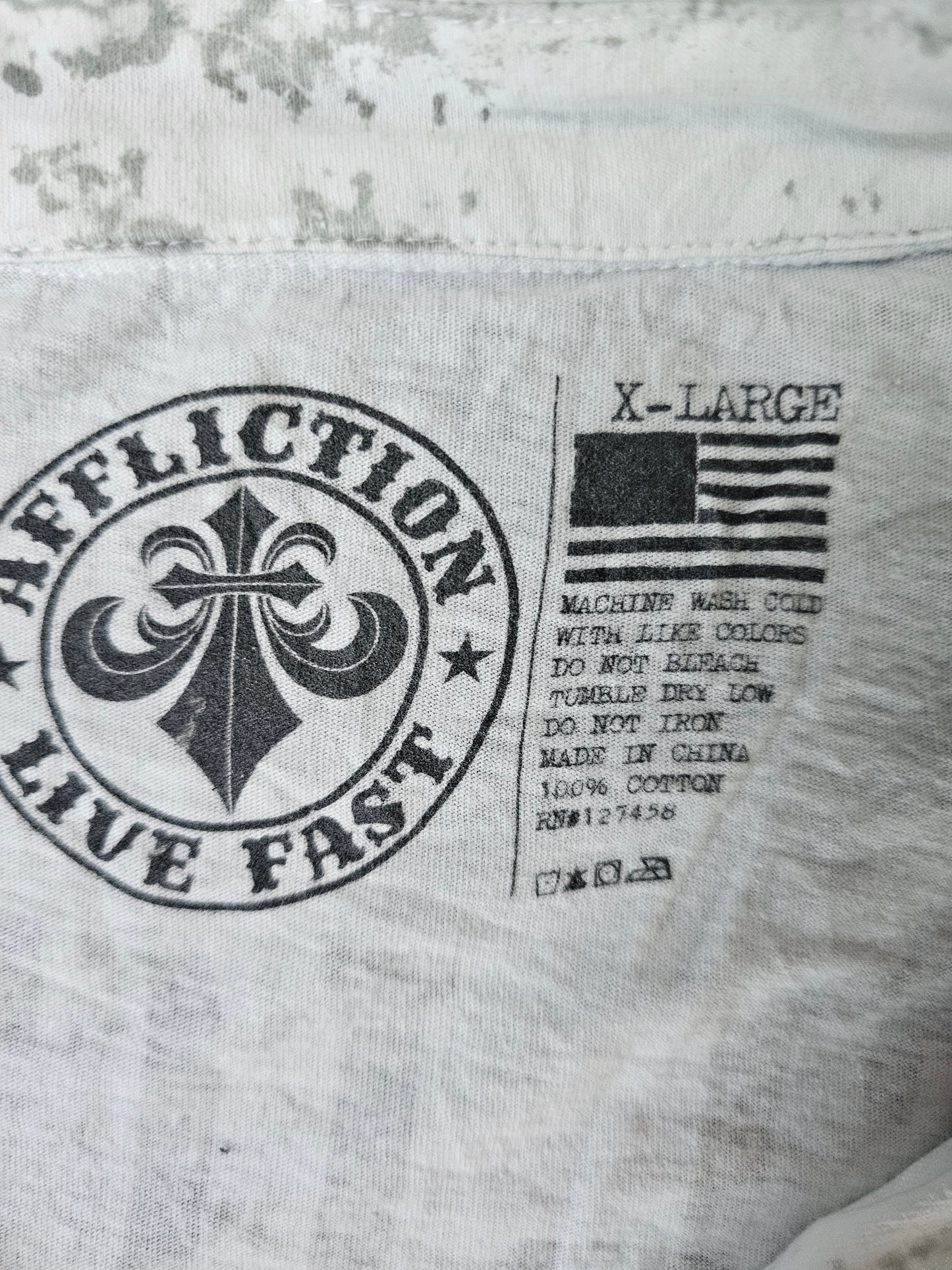 Affliction Y2K Collared & Distressed Tee (XL)