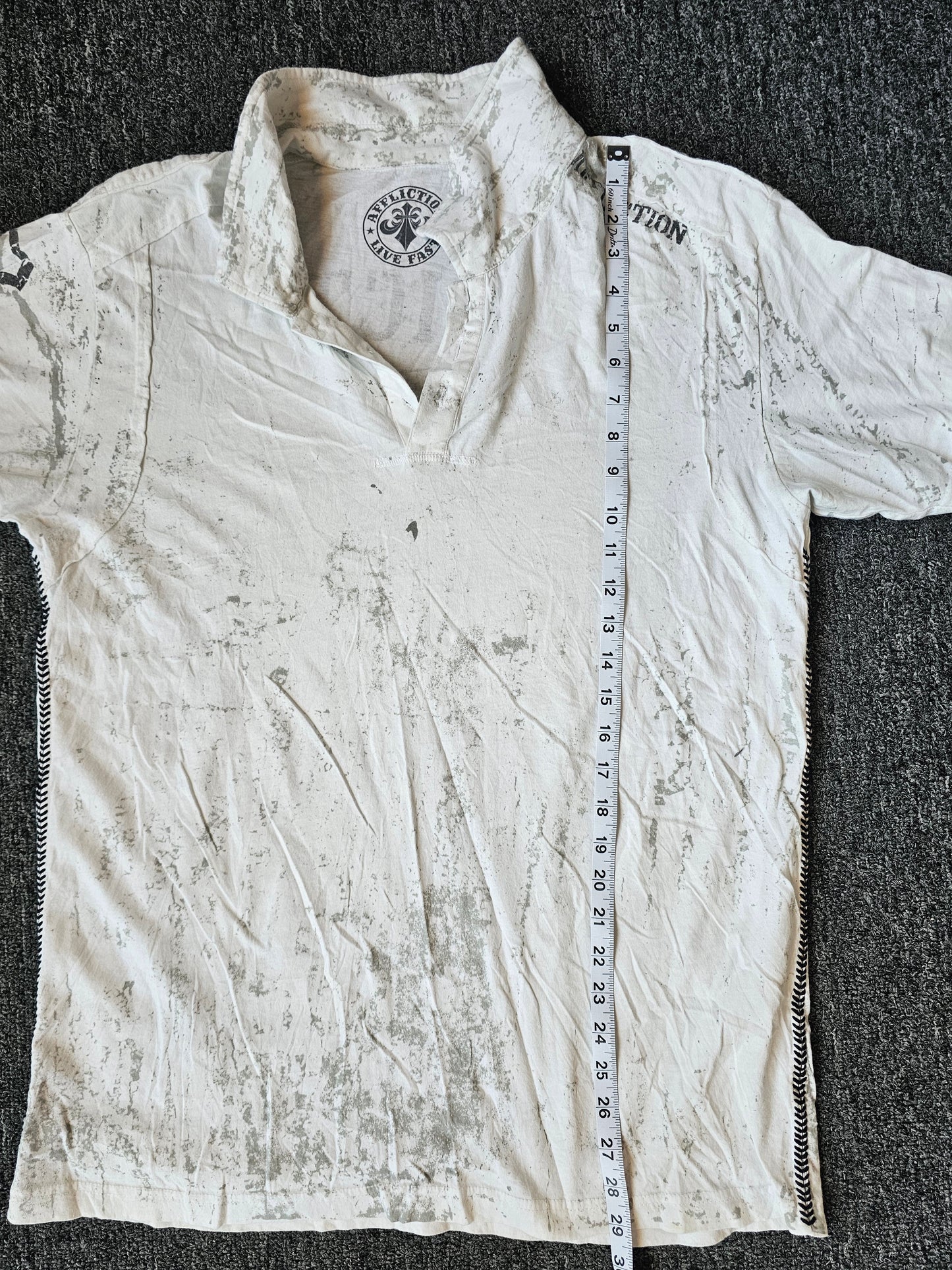 Affliction Y2K Collared & Distressed Tee (XL)