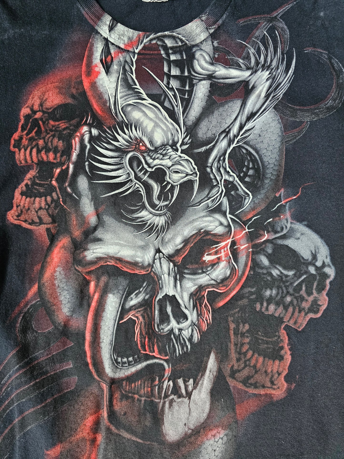 Y2k Dragons and Skulls Tee (M)