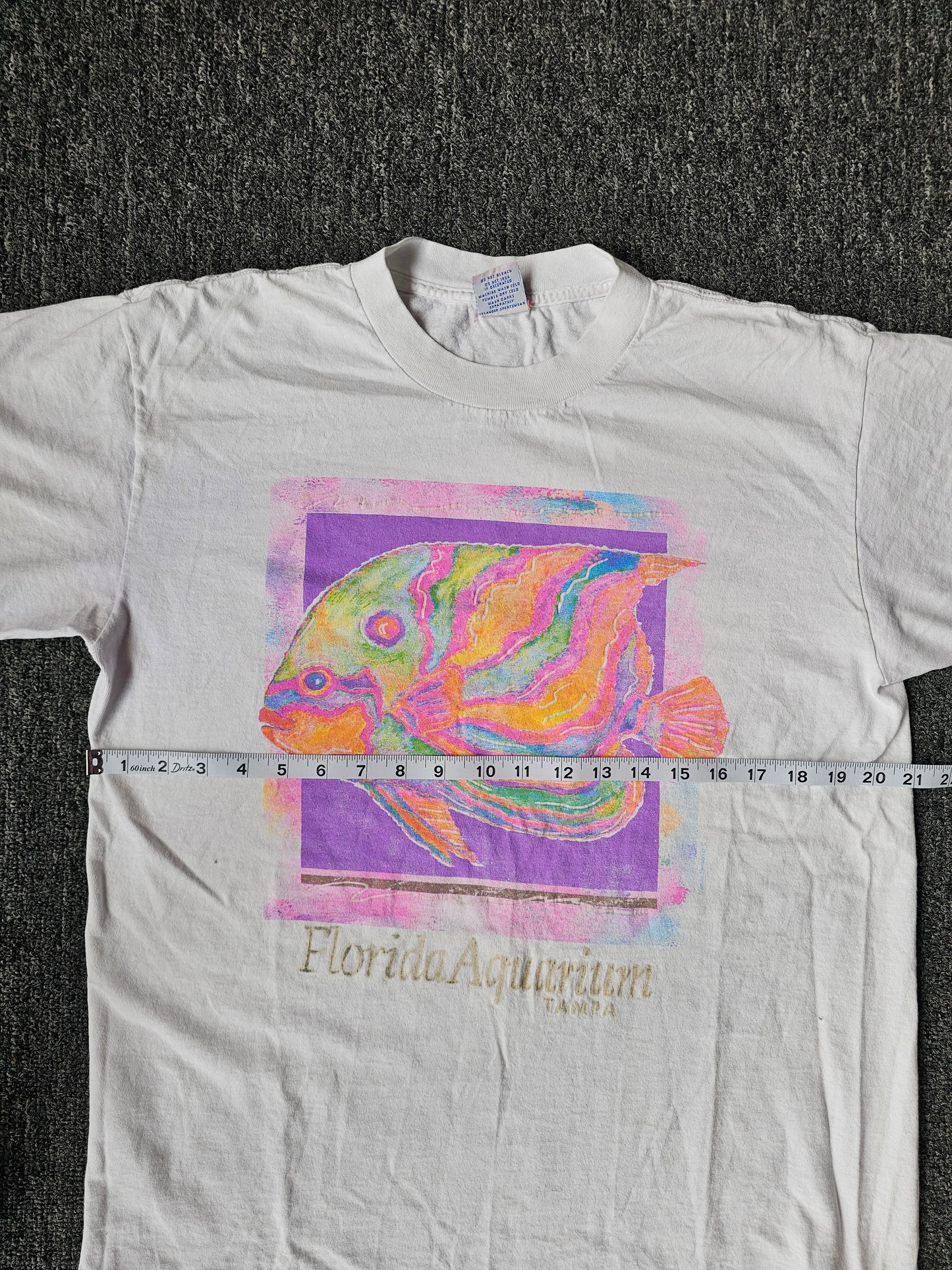 Tropical Fish Nature Tee (L)
