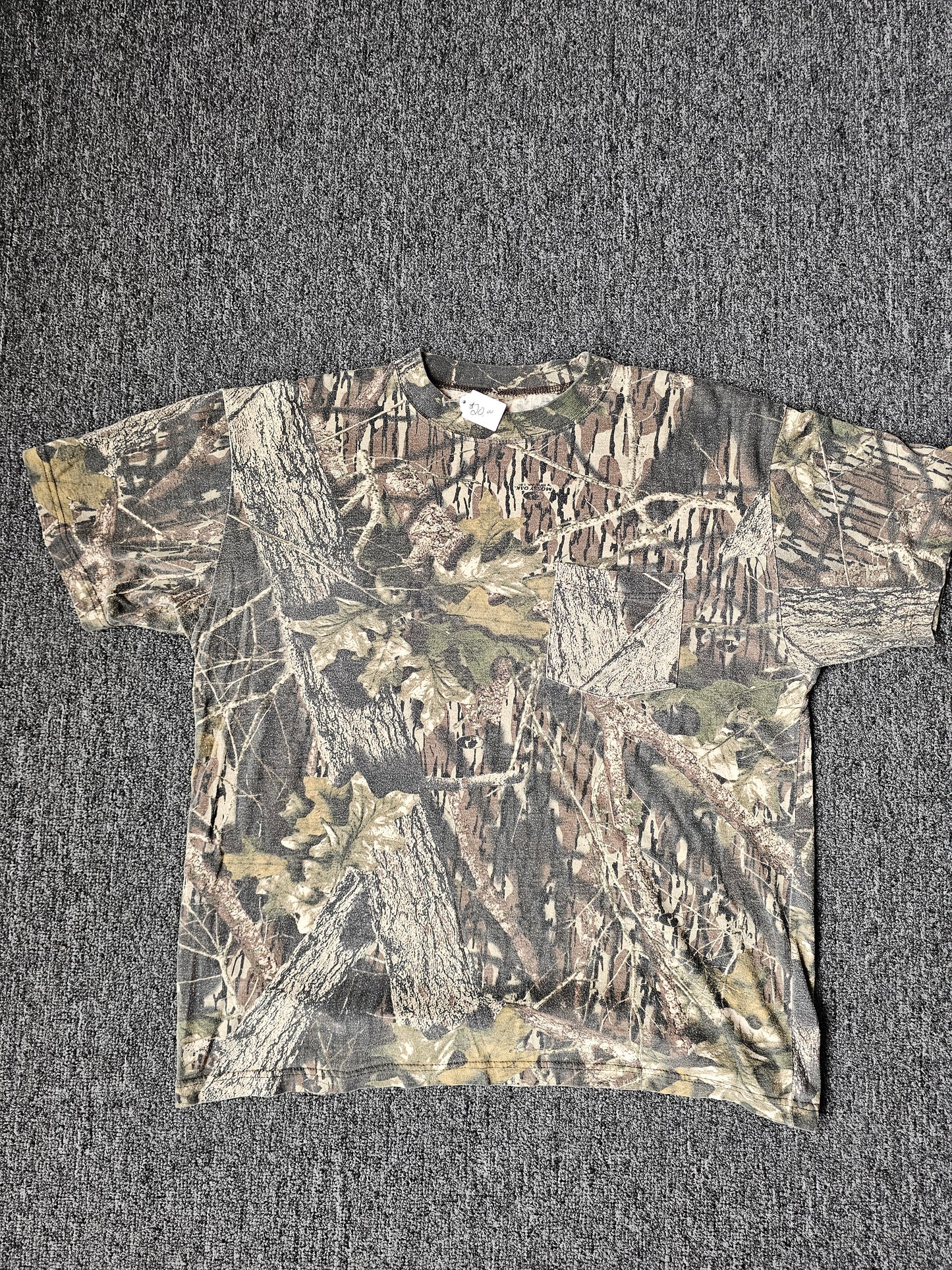 Camouflage Pocket Tee (L)