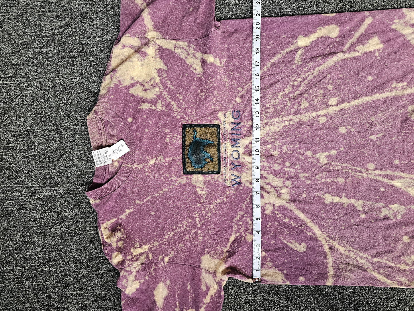 Wyoming Embroidered Tie Dye Nature Tee (L)