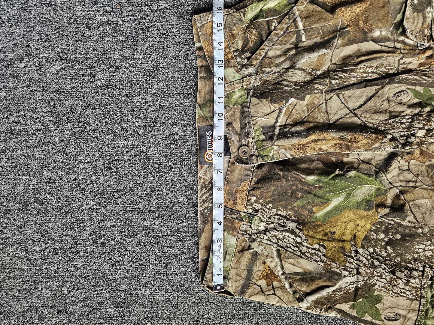Outfitters Ridge Camouflage Pants (32-34)