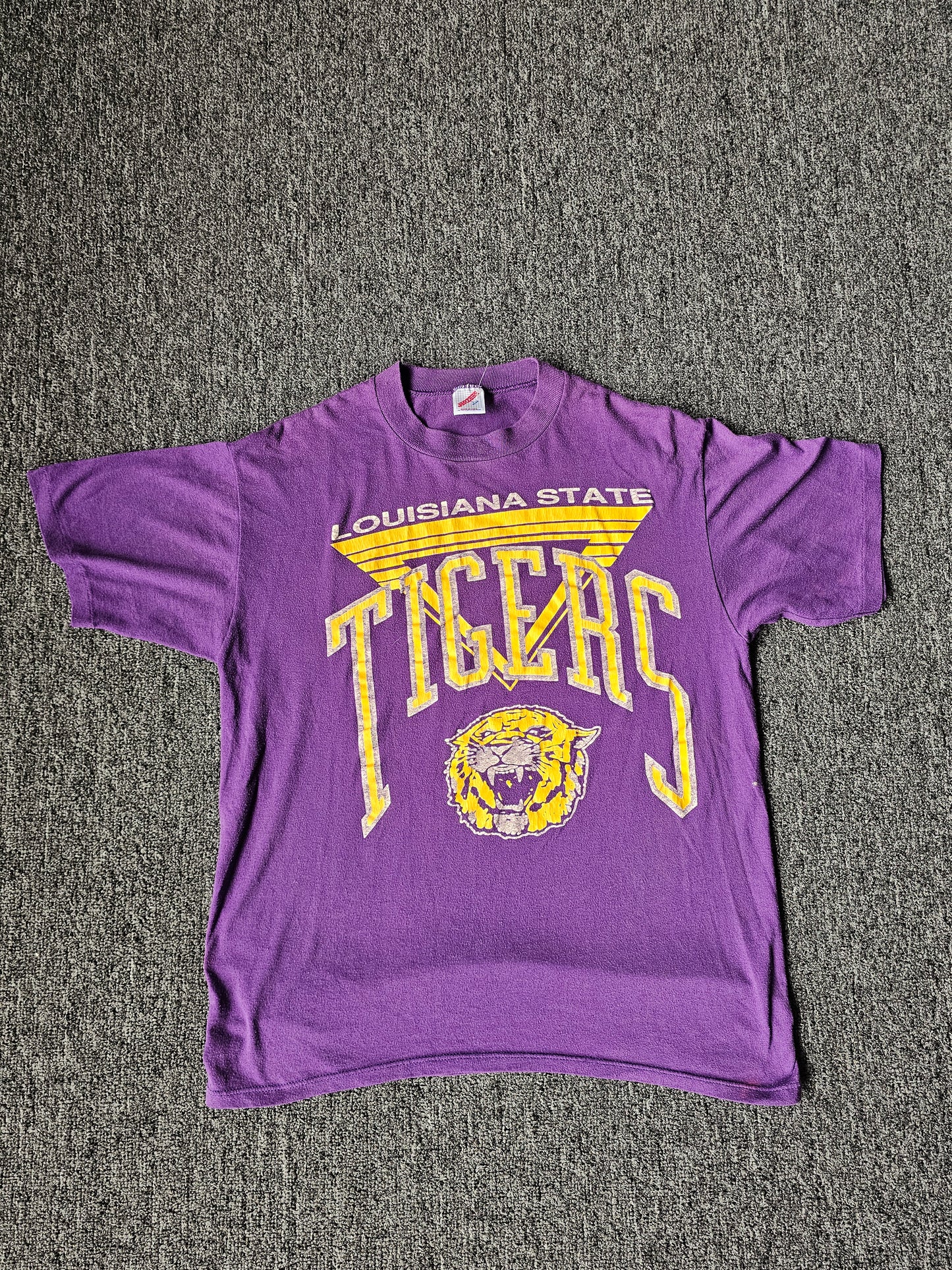 LSU Tigers NCAA Tee (L)