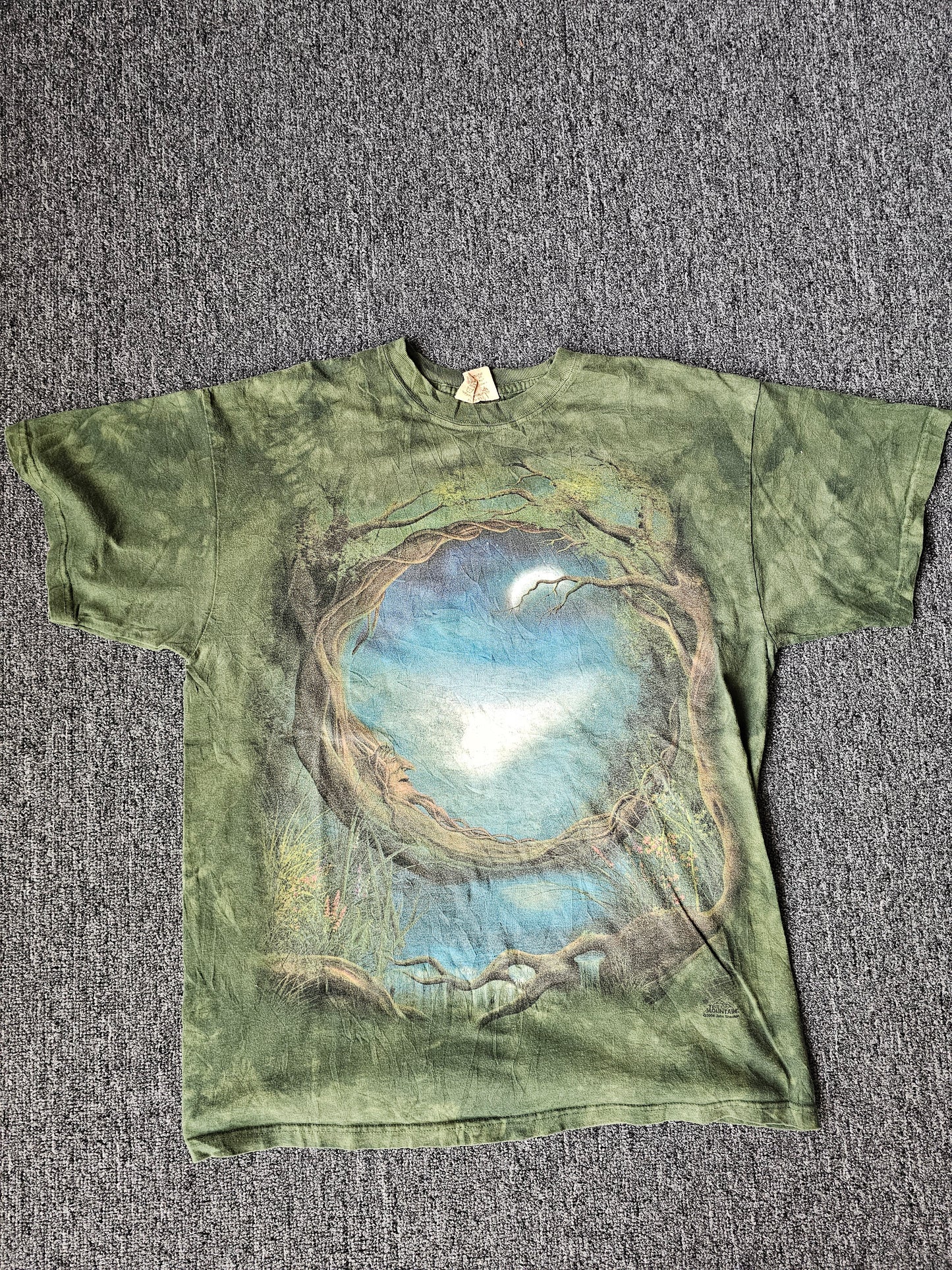 The Mountain Forest & Moon Green Tee (L)