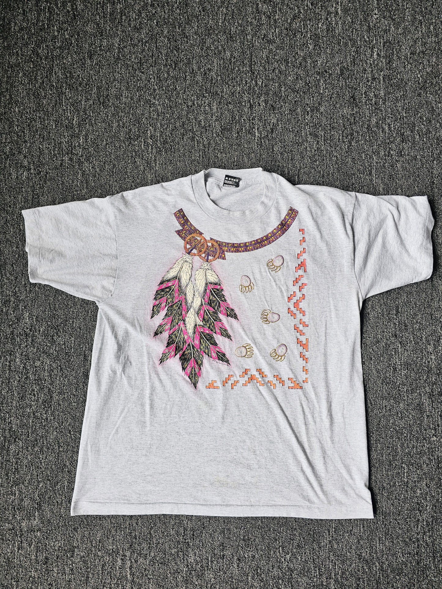 Native American 90s Embroidered Nature Tee (XL)