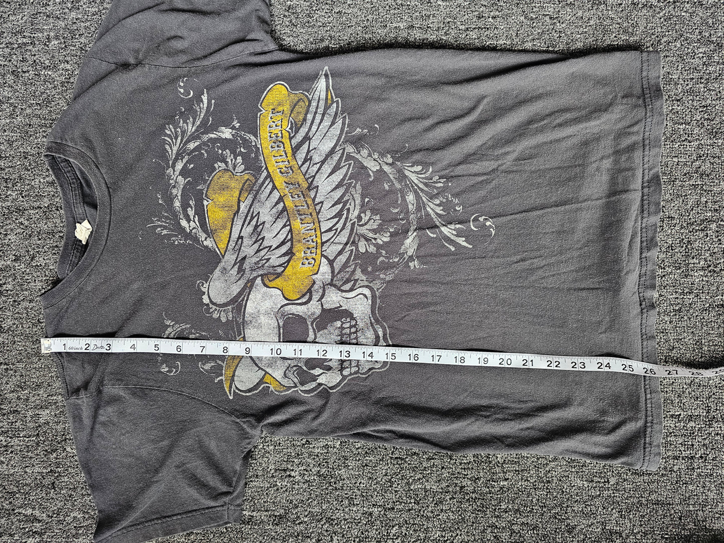 Brantley Gilbert Skull & Wings Y2K Band Tee (M)