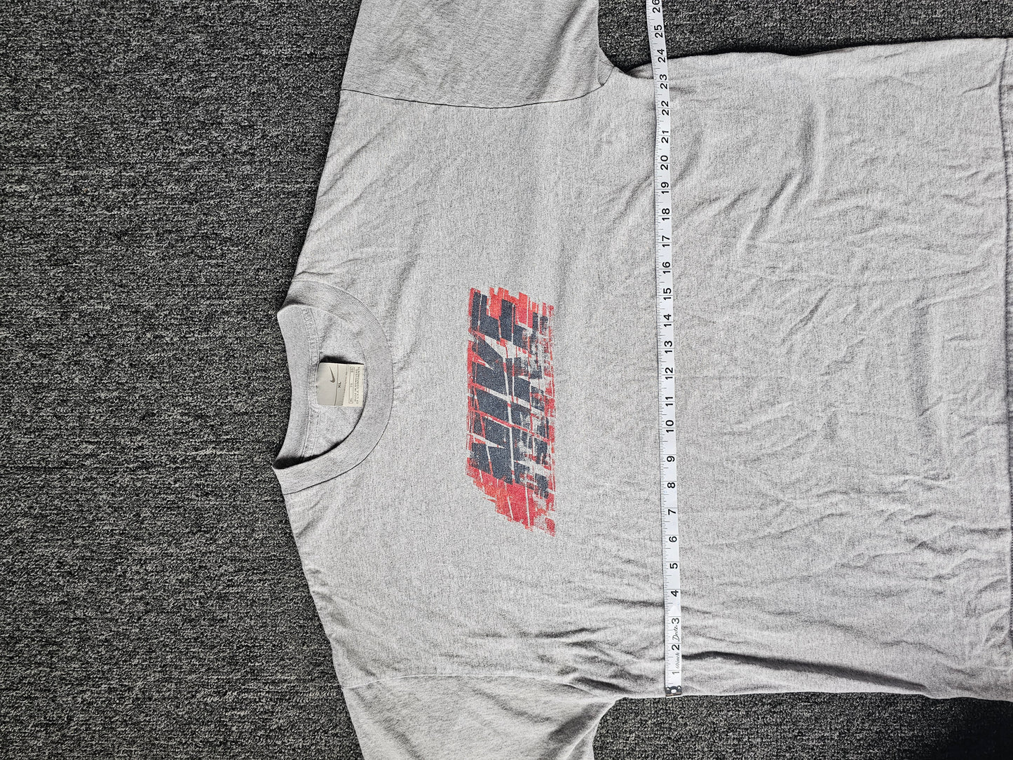Nike Red Logo 2000s Tee (XL)