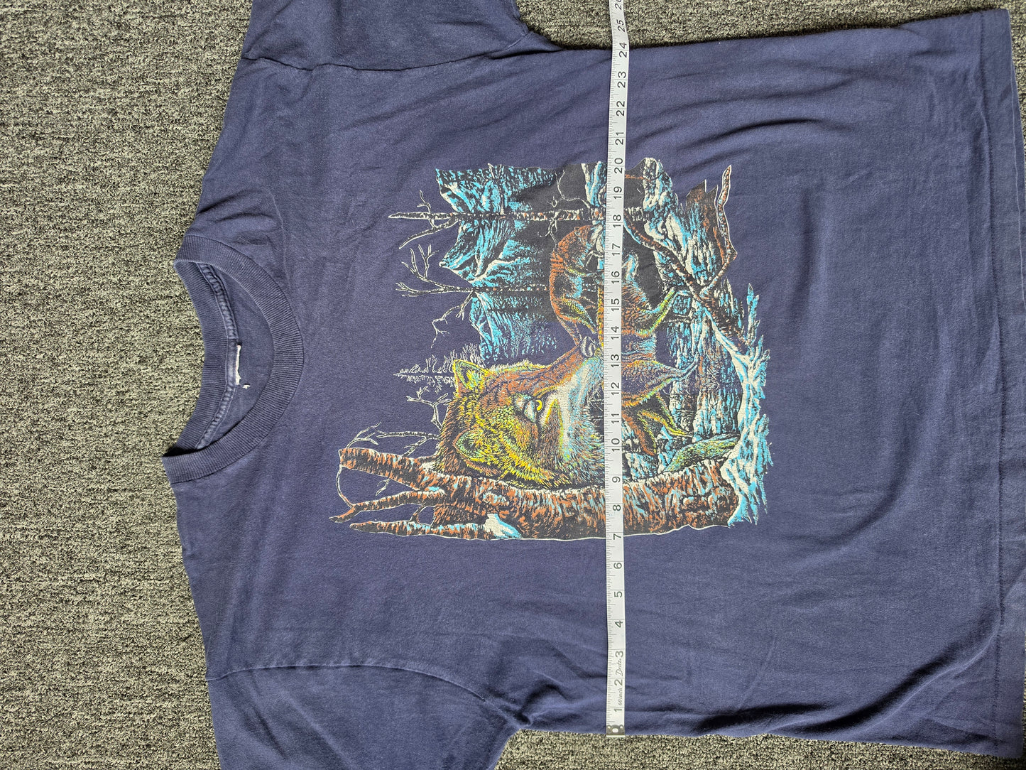 Wolves Nature Dark Blue Tee (XL)