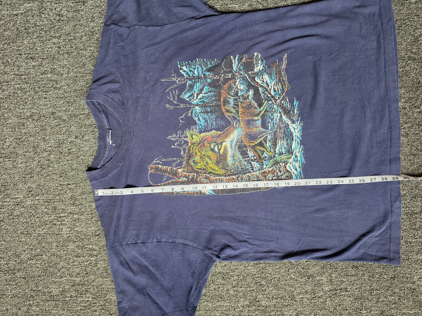 Wolves Nature Dark Blue Tee (XL)