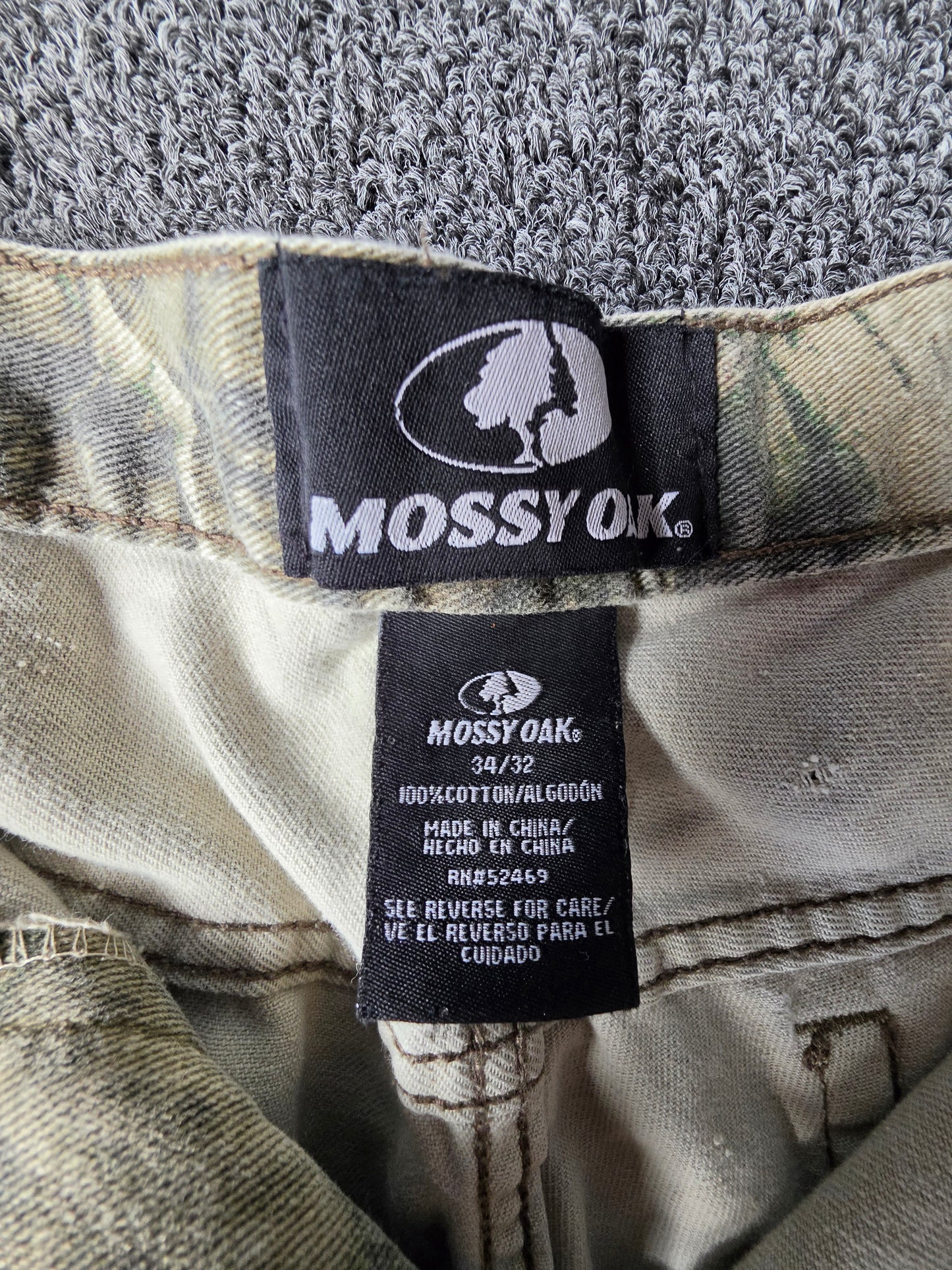 Mossy Oak Camouflage Pants (34/32)