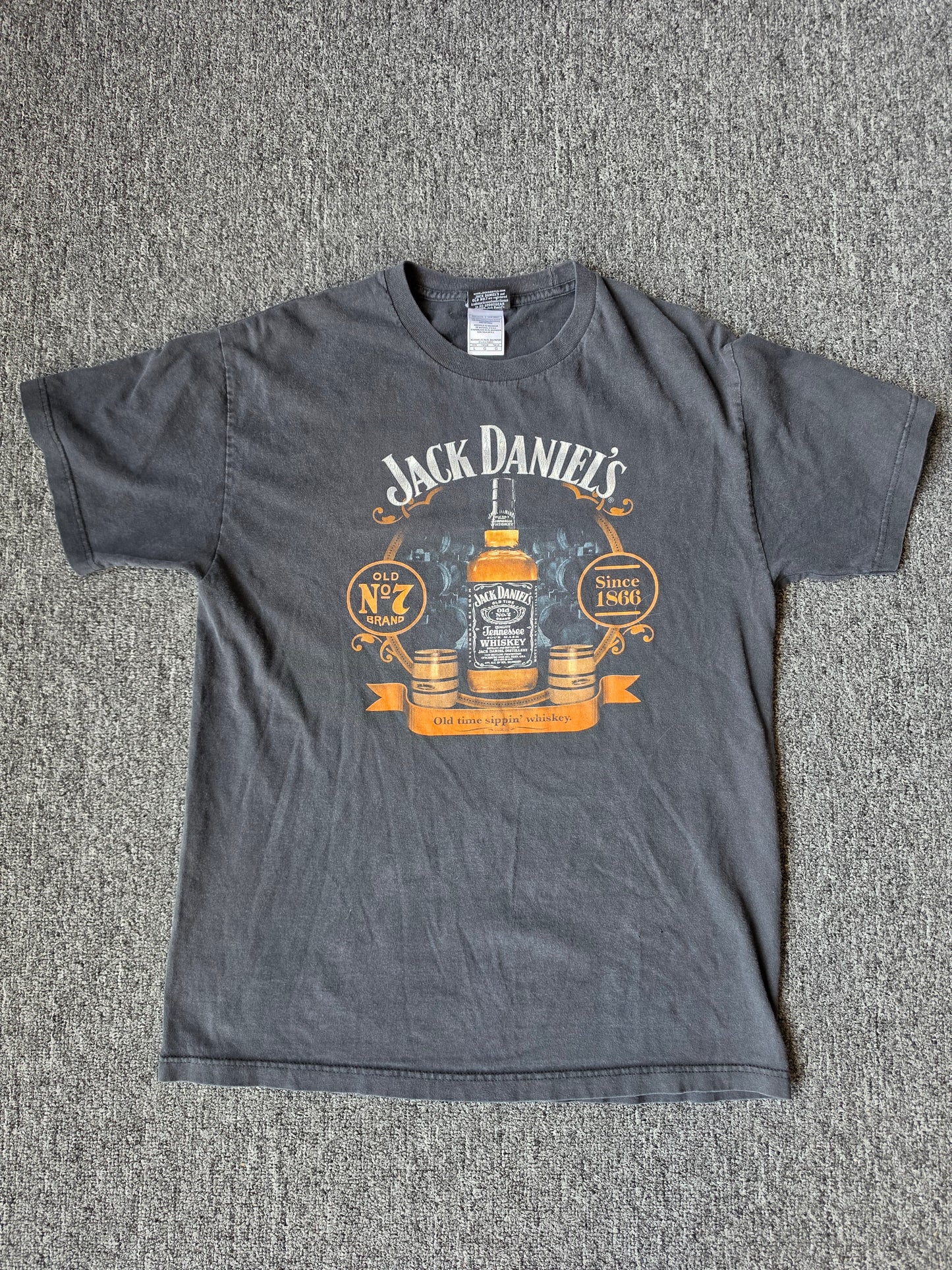 Jack Daniels Whiskey Faded Black Tee (L)